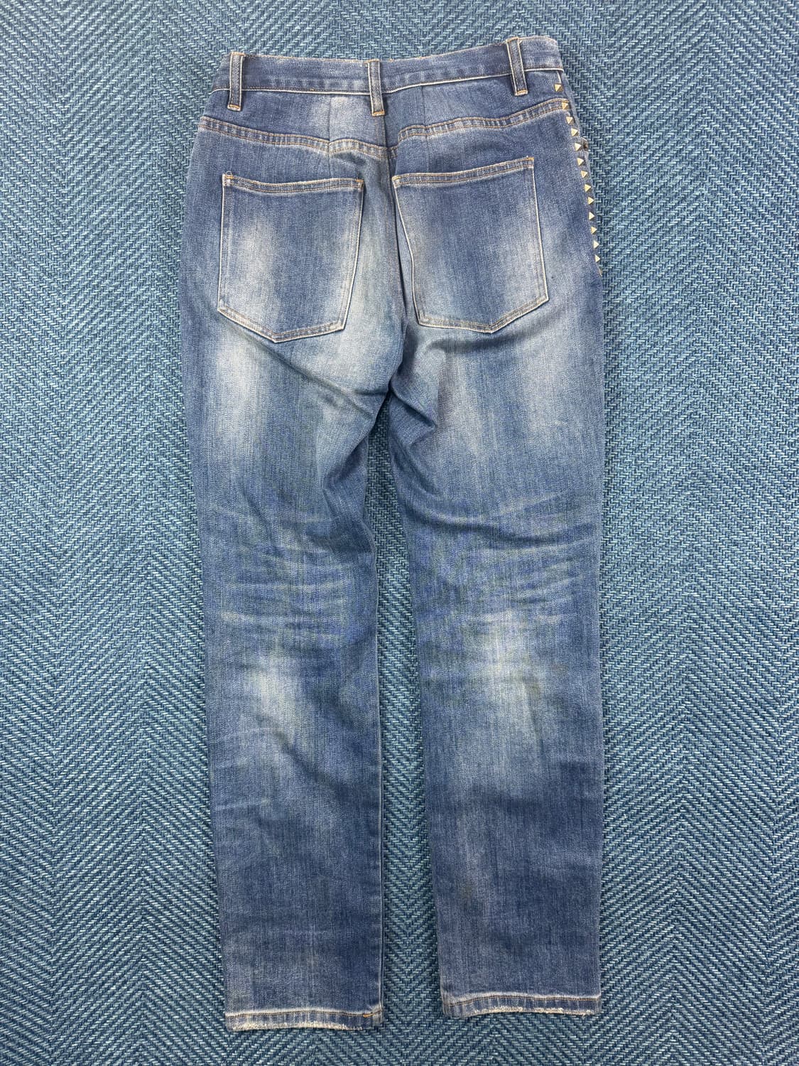 VALENTINO 락스터드 워싱 데님 팬츠 (Size 32) 상품이미지2