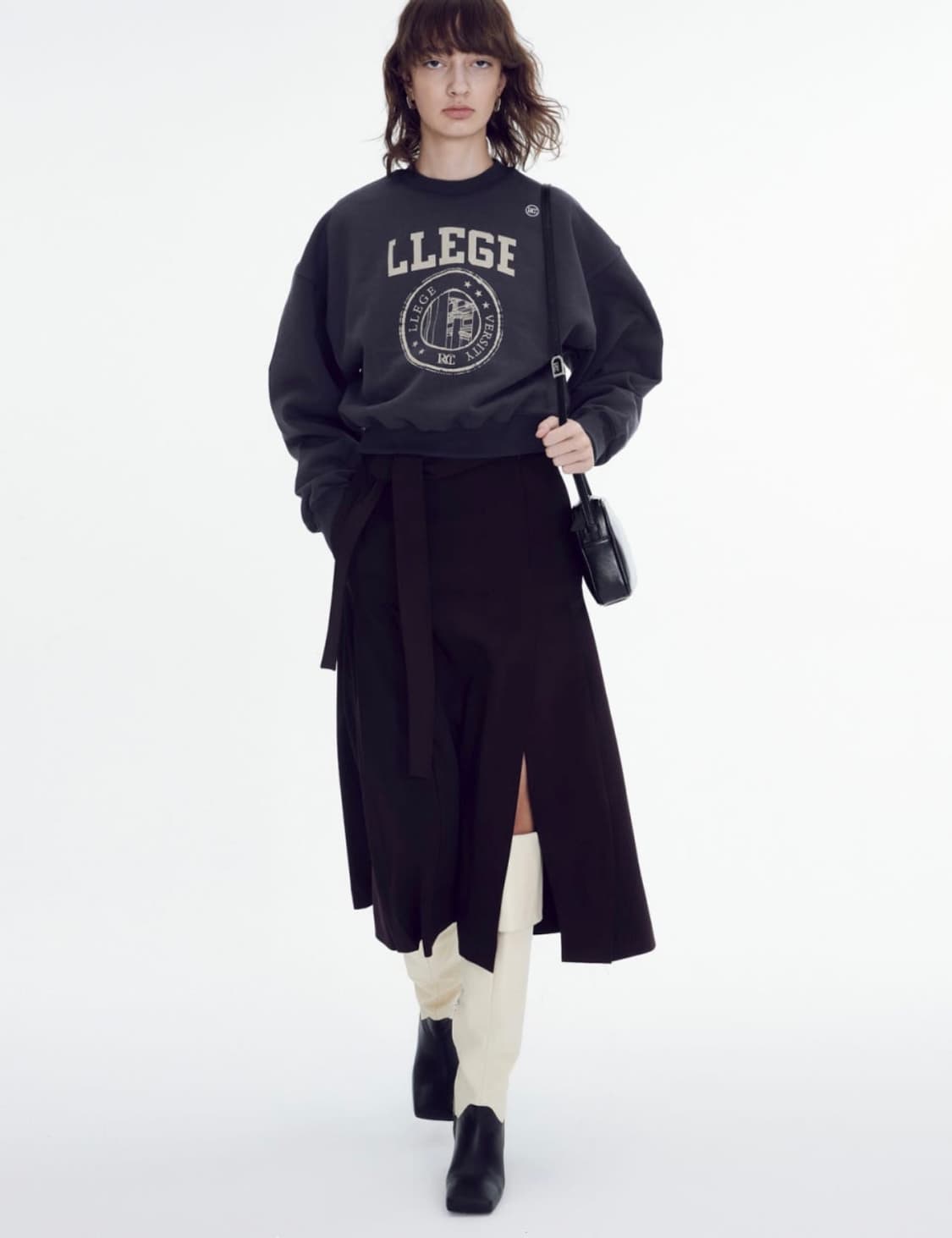 렉토 LLEGE 크롭 스웻셔츠 맨투맨 차콜 (BLUISH CHARCOAL 상품이미지1