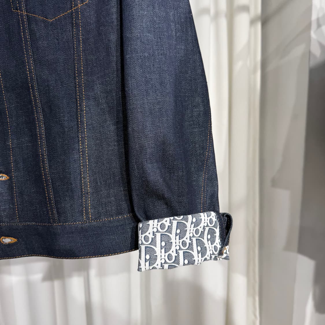 (48) 디올 25ss 오블리크 레더패치 데님 자켓 상품이미지4