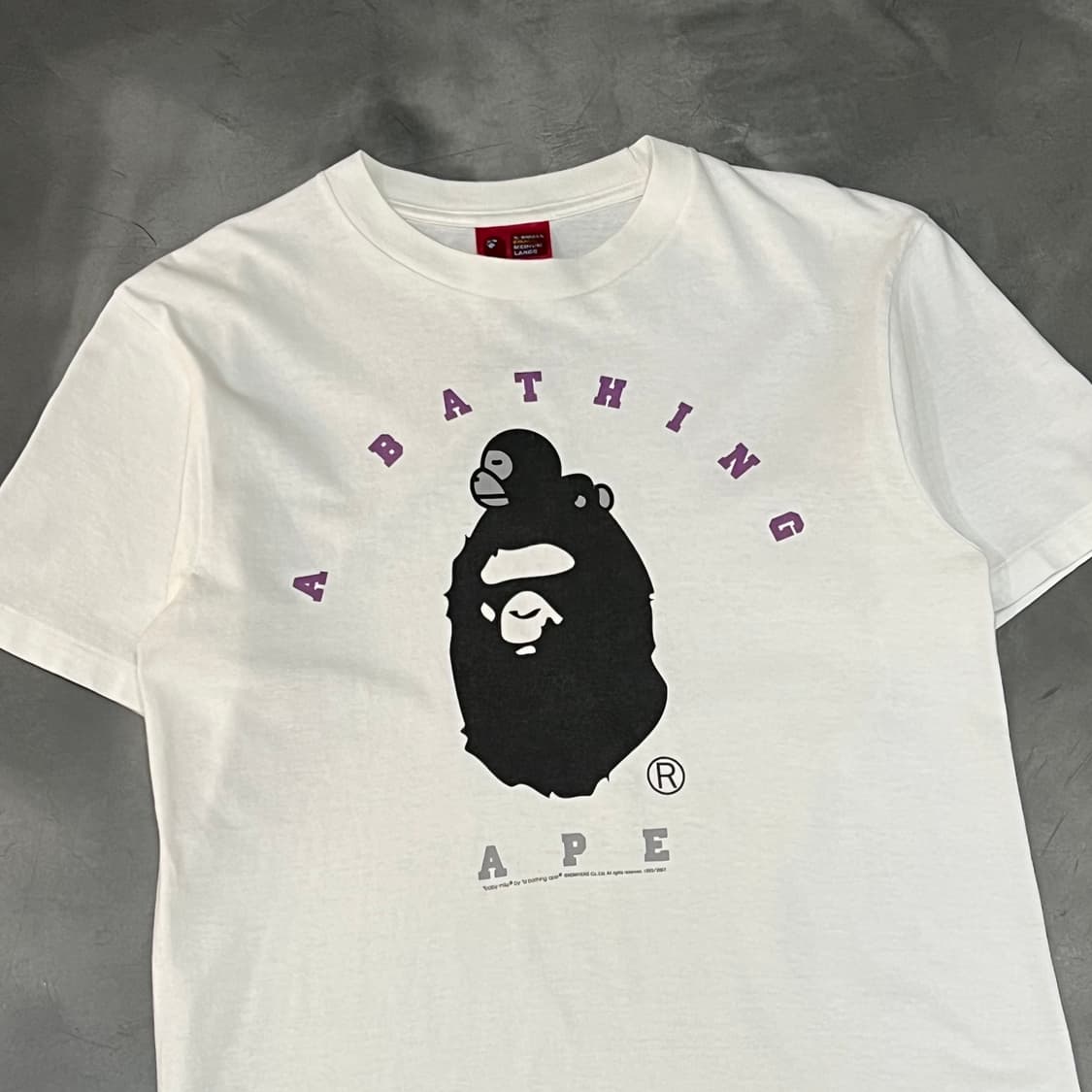  베이프 마일로 온 사루 반팔티 y16018 상품이미지3