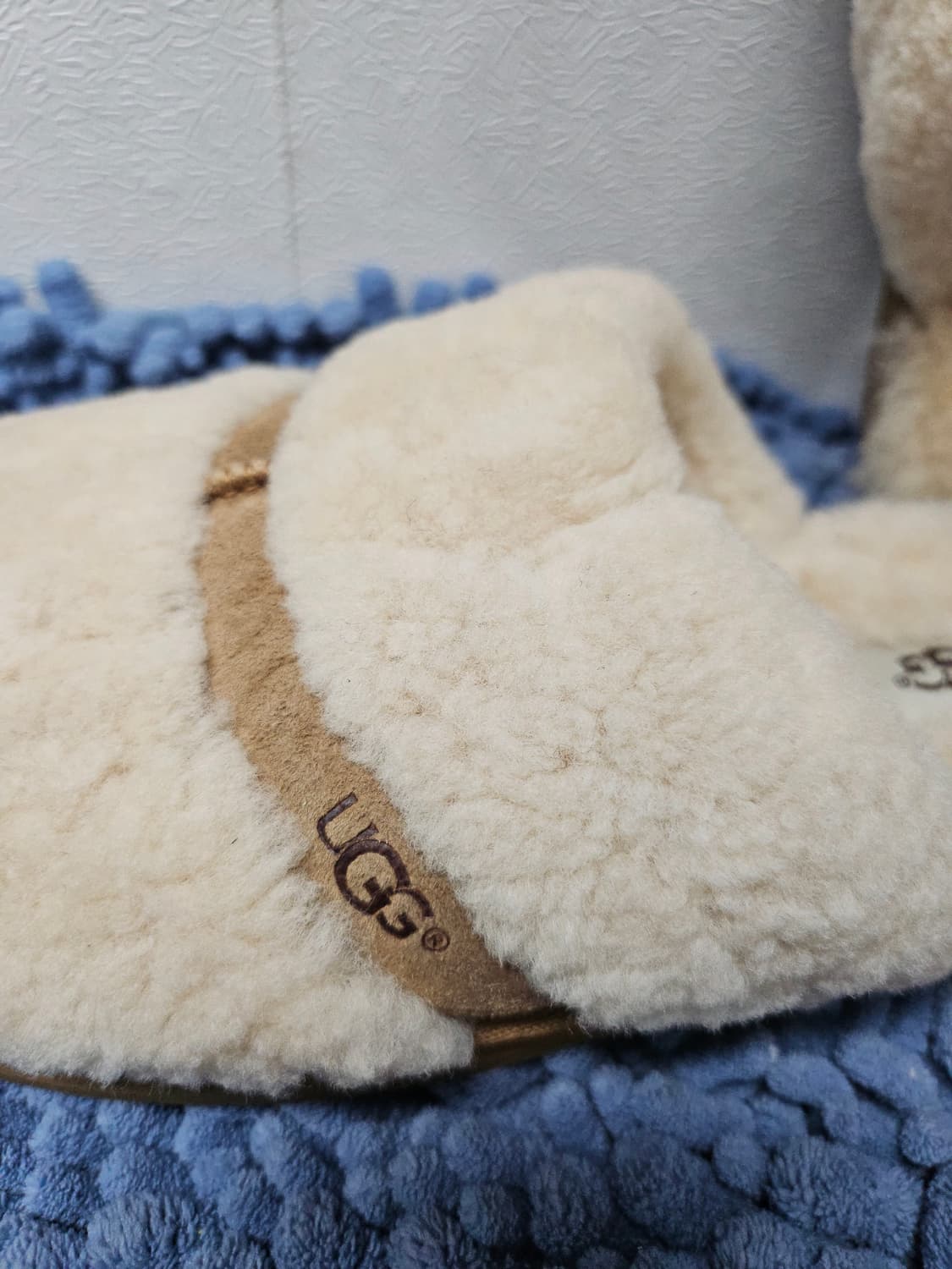 UGG 어그 여성댈라 슬리퍼 아이보리 240 상품이미지2