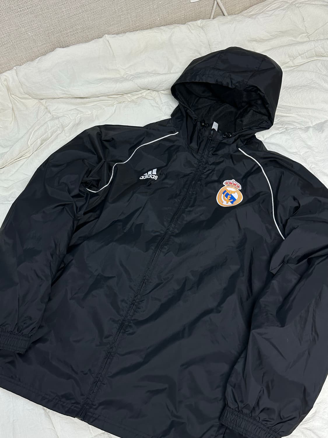 아디다스 레알마드리드 레인 코트 바람막이 라지 상품이미지1