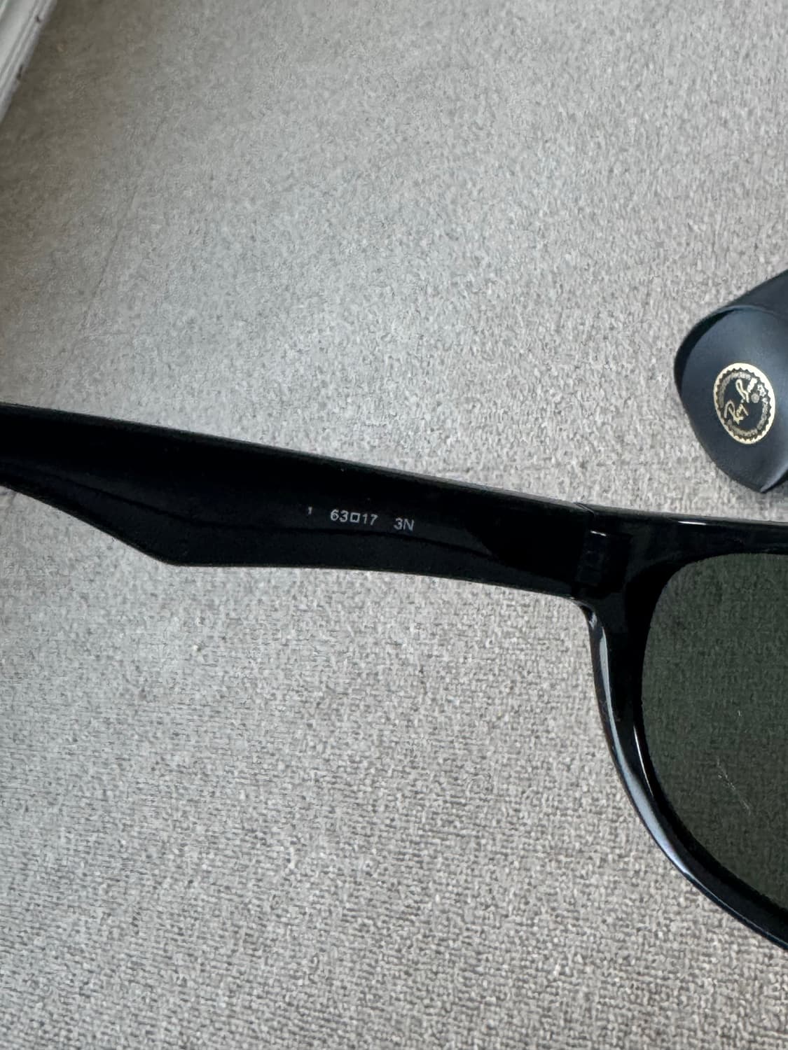레이밴 RB4188 선글라스 상품이미지4