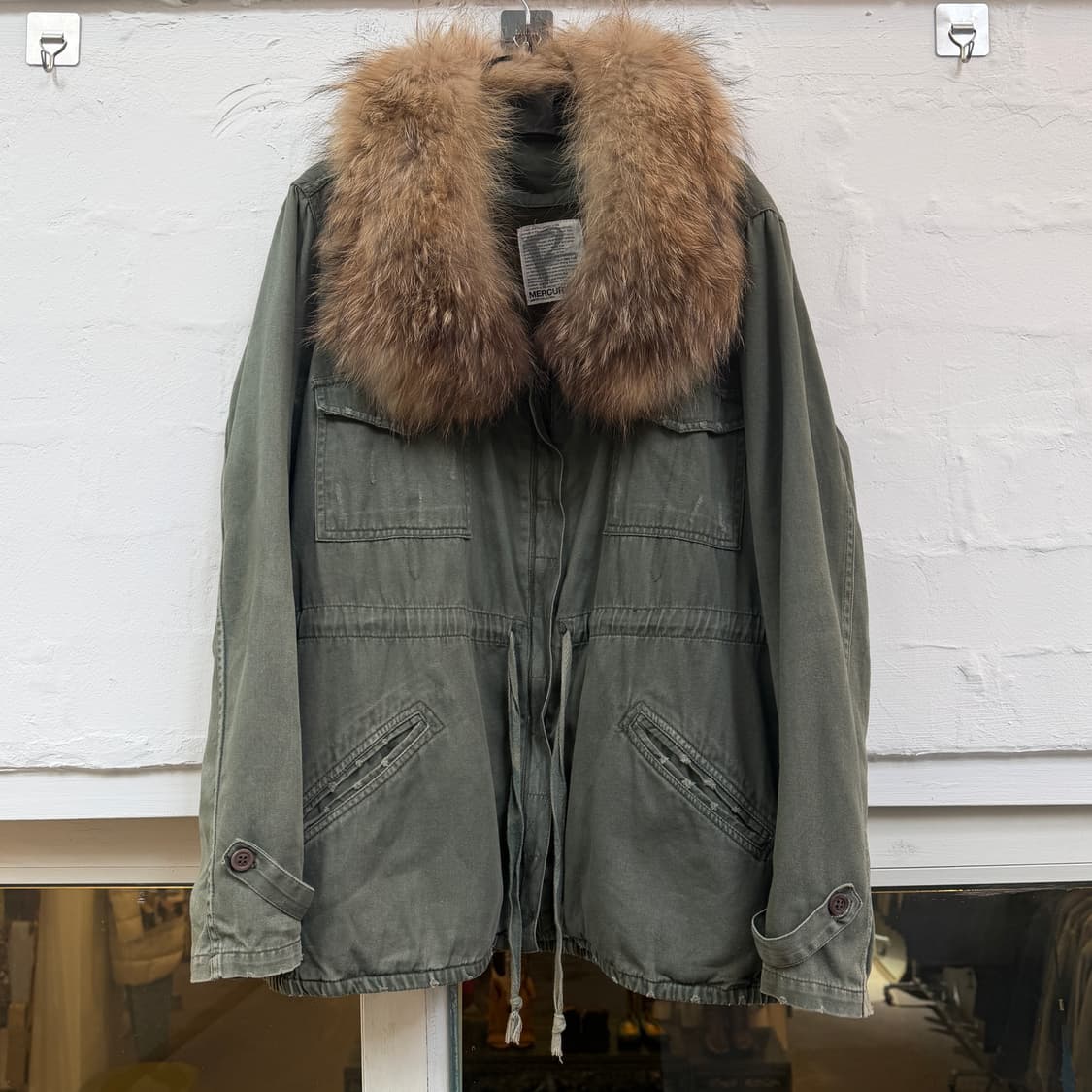 Mercuryduo 카키 라이너 라쿤퍼 트리밍 야상 자켓 F 상품이미지1