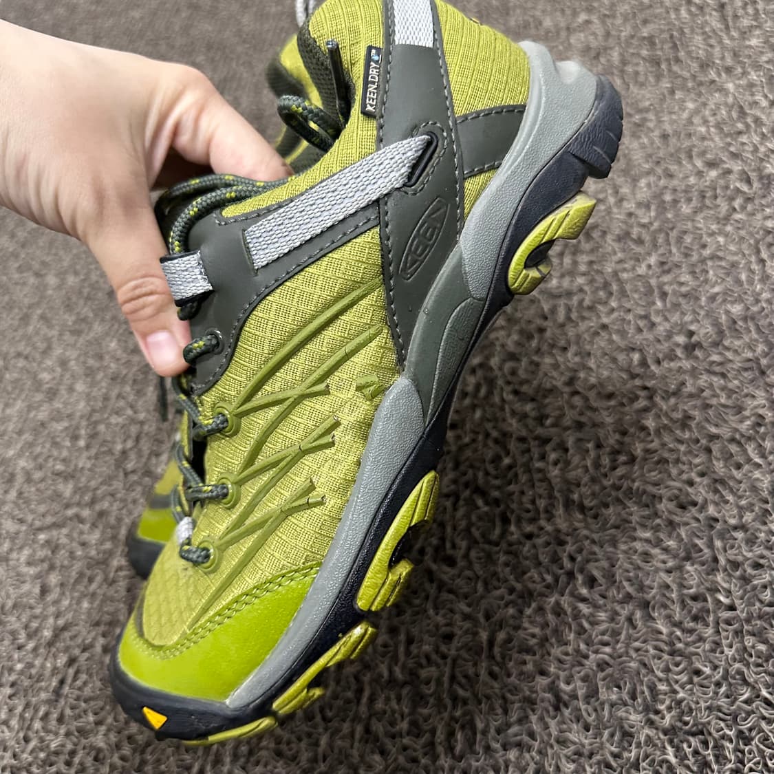KEEN 킨 드라이 여성 트래킹화 신발 220 상품이미지4