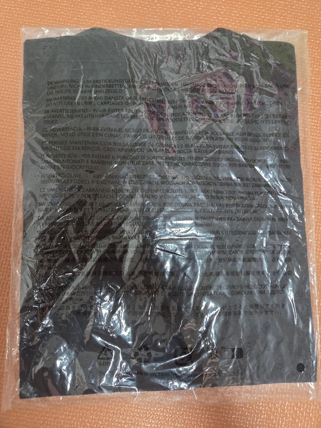 아크테릭스 반팔티 블랙 S  상품이미지2