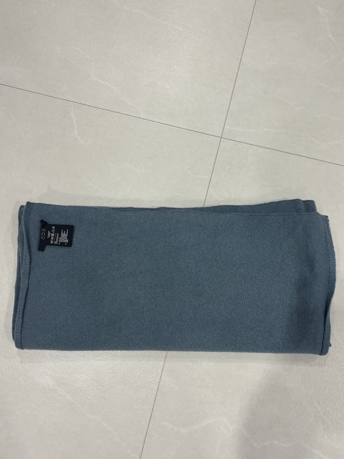 COS 기본 머플러 하늘색 상품이미지1