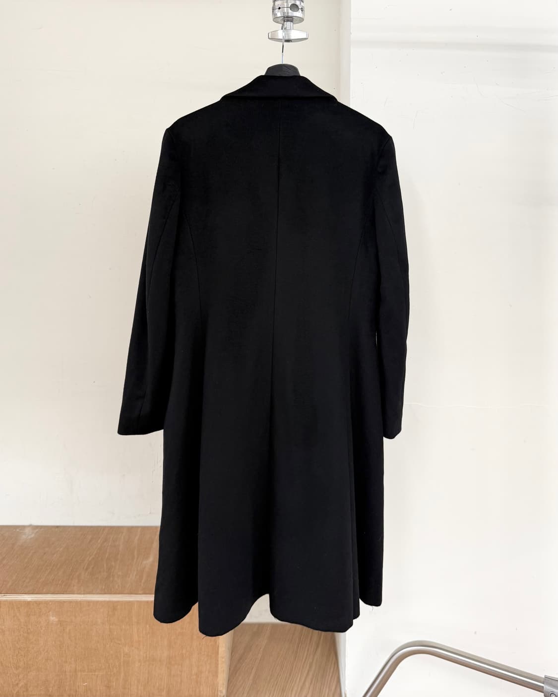 요지 야마모토 블랙 펨므 버튼리스 코트 상품이미지6