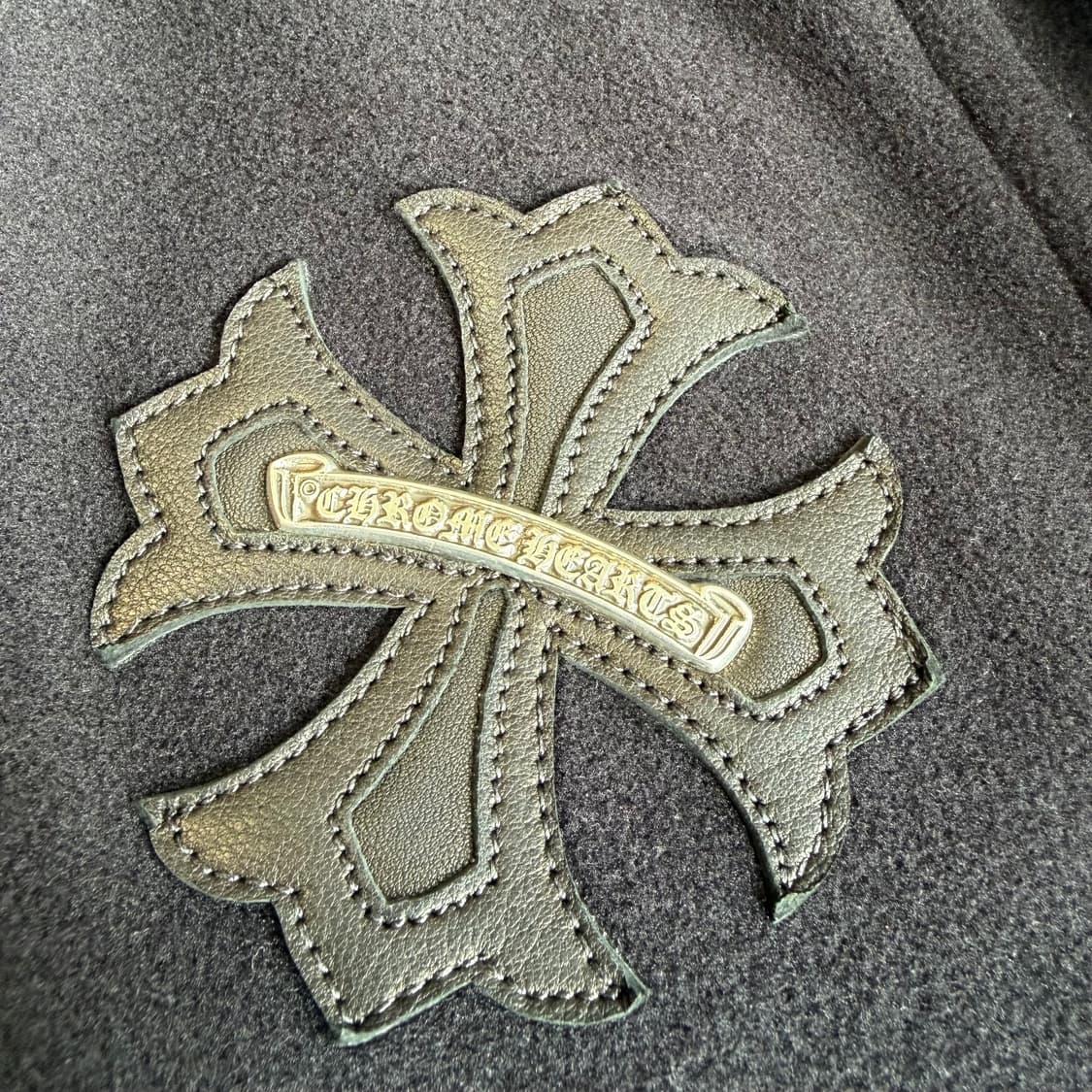 [새상품] 크롬하츠 플러스 패치 스크롤 후드 L 상품이미지3