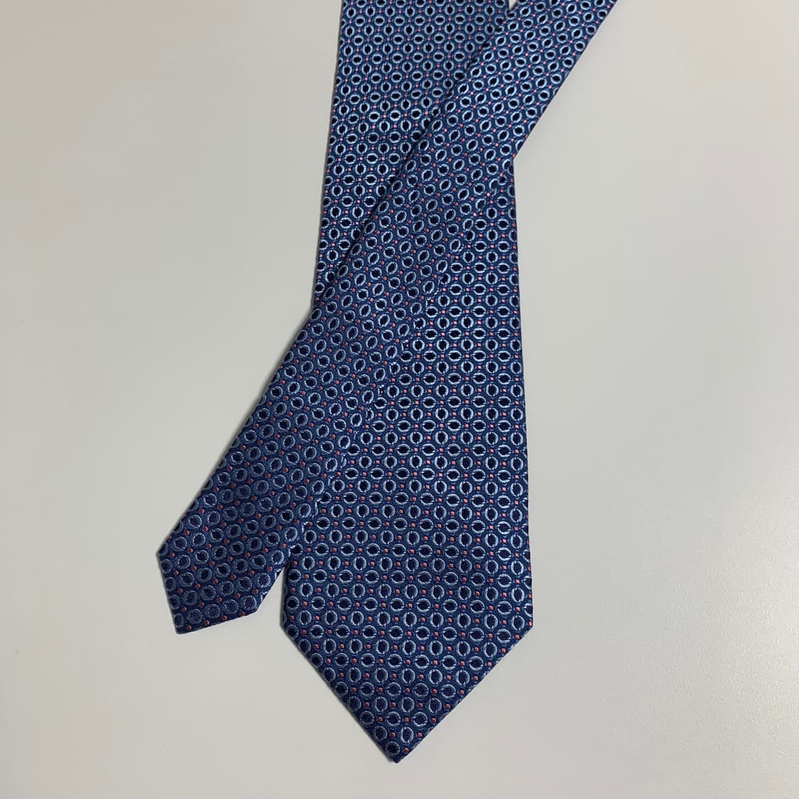 휴고보스(HUGO BOSS) 신형라벨 100실트 이태리 명품넥타이 A+ 상품이미지3