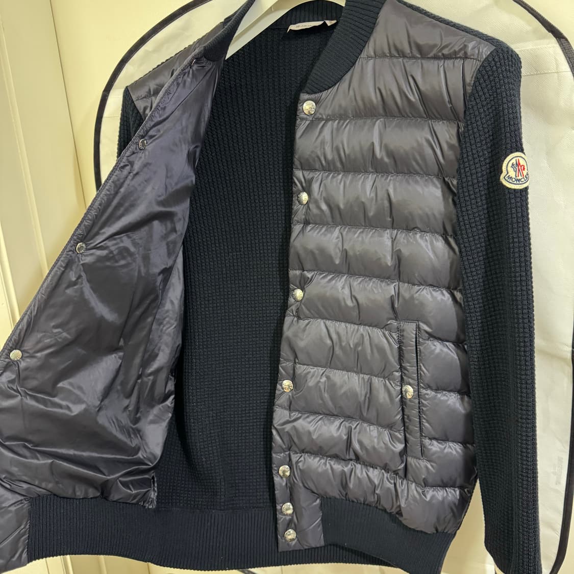몽클레어 니트패딩 와플집업가디건 M사이즈  상품이미지5
