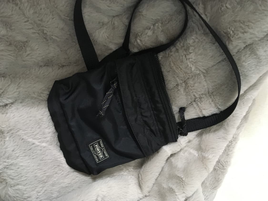 포터 가방 크로스백 상품이미지1