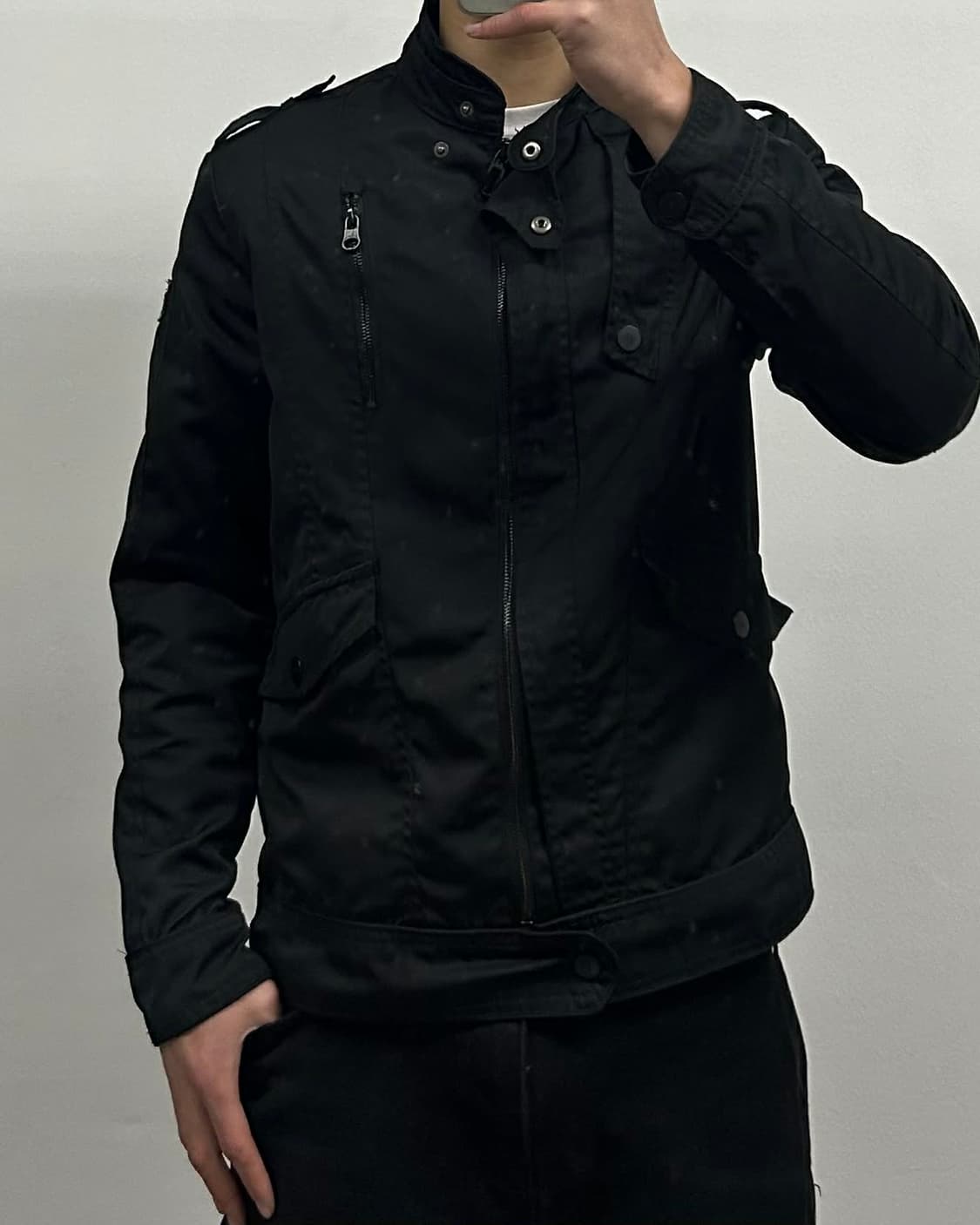 [XL] 아르마니 진스 유틸리티 멀티포켓자켓 블랙 상품이미지1