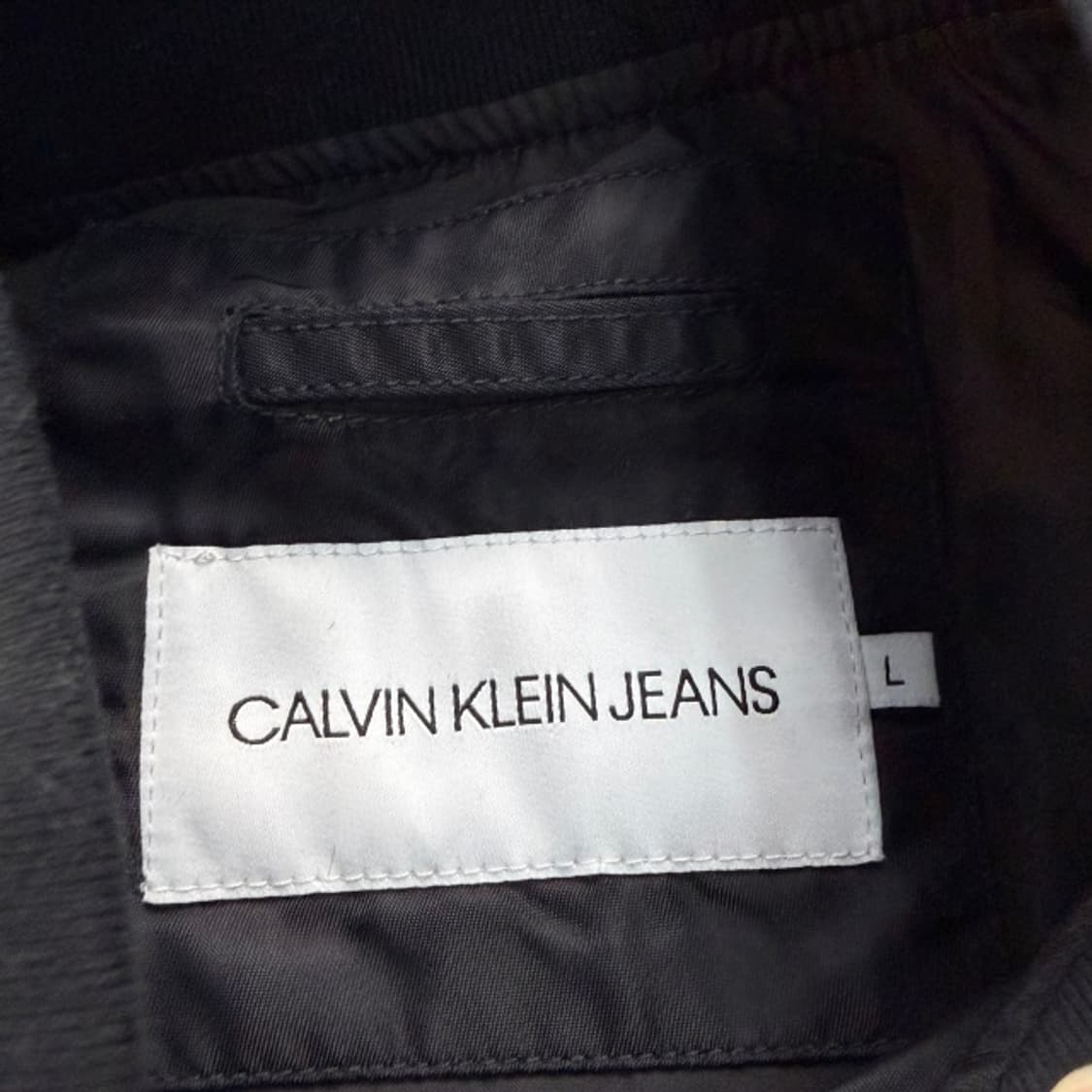 100 캘빈클라인 블루종 자켓  상품이미지3