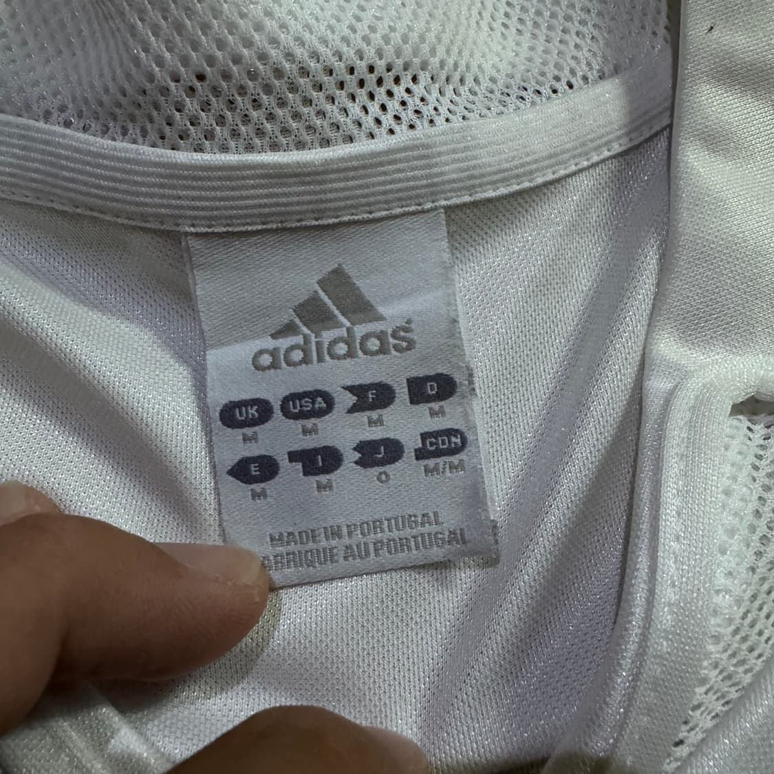 04-05 아디다스 레알 마드리드 NO.10 루이스 피구 홈 유니폼  상품이미지4