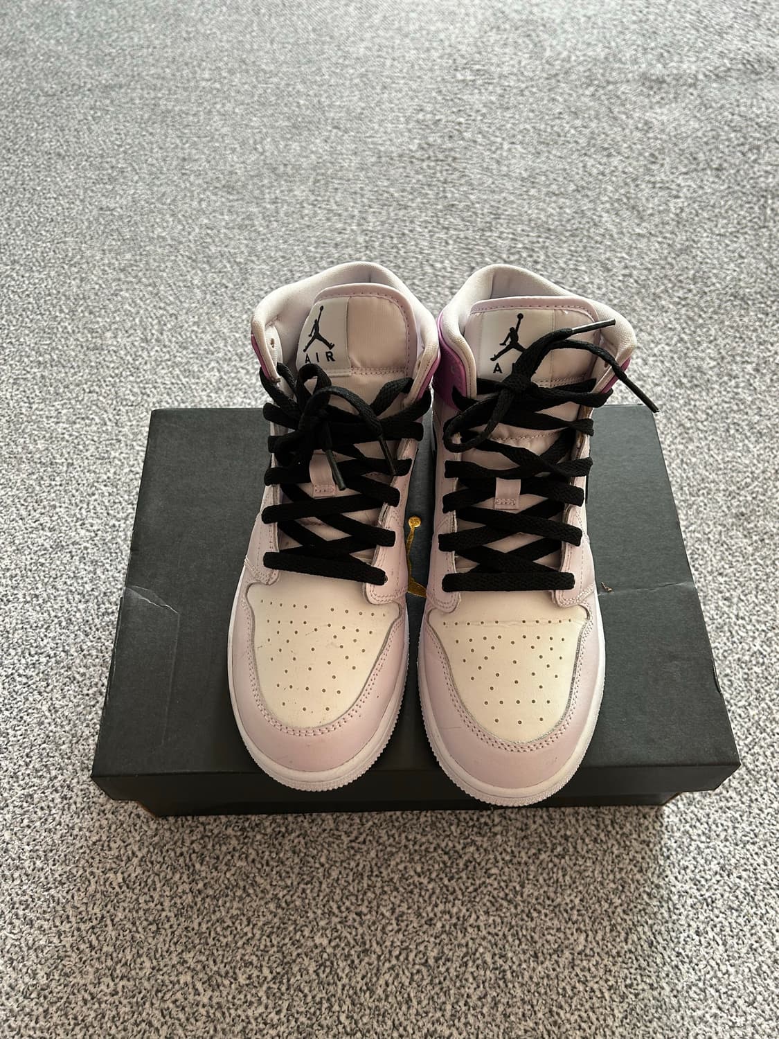 나이키 에어 조던 1 미드 (GS) Barely Grape 245(6.5 상품이미지3