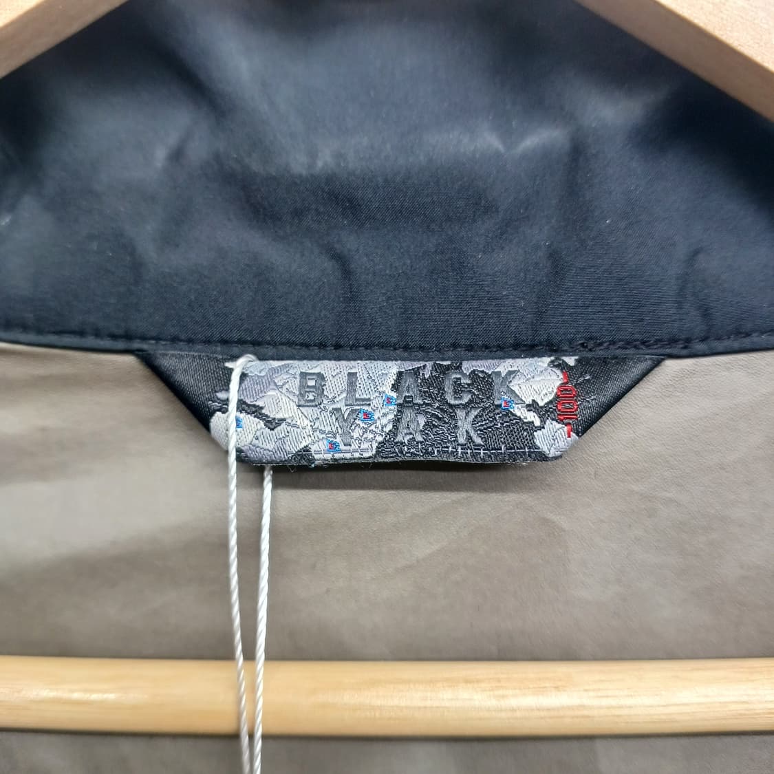 블랙야크 심플 바람막이 집업 100 상품이미지4