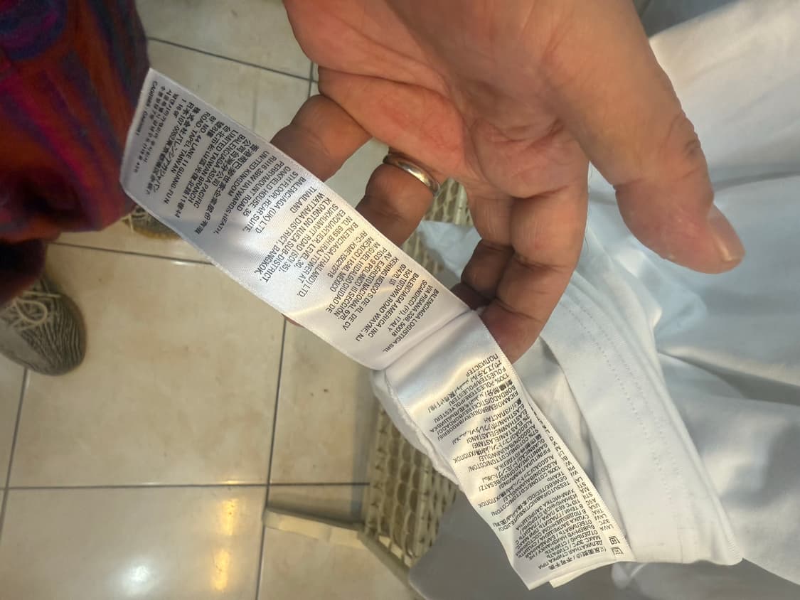 3/105-110 정품 발렌시아가 폴리티컬 캠페인 웨이브로고 티셔츠 팝니 상품이미지6