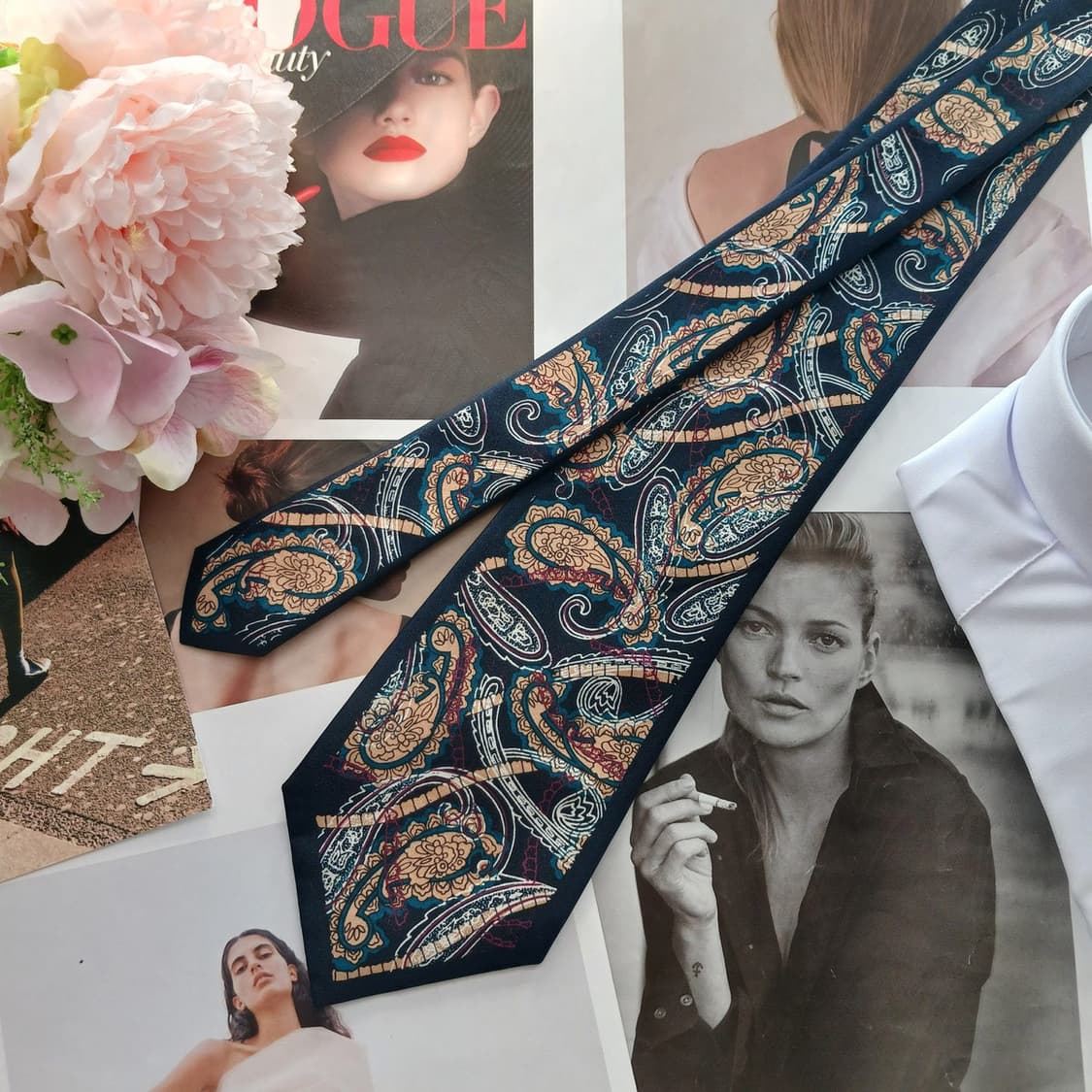 밀라숀 실크 블랙 페이즐리 넥타이 9.1cm A+등급 A18522
 상품이미지3