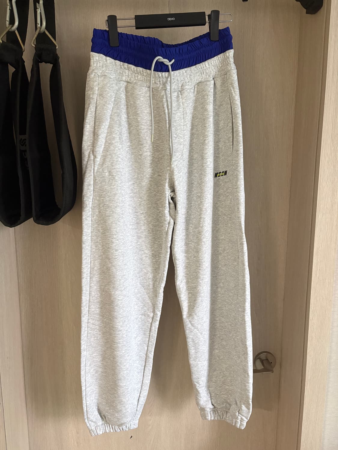 MSGM 액티브웨어 새깅 팬츠 트레이닝 M 새상품 상품이미지1