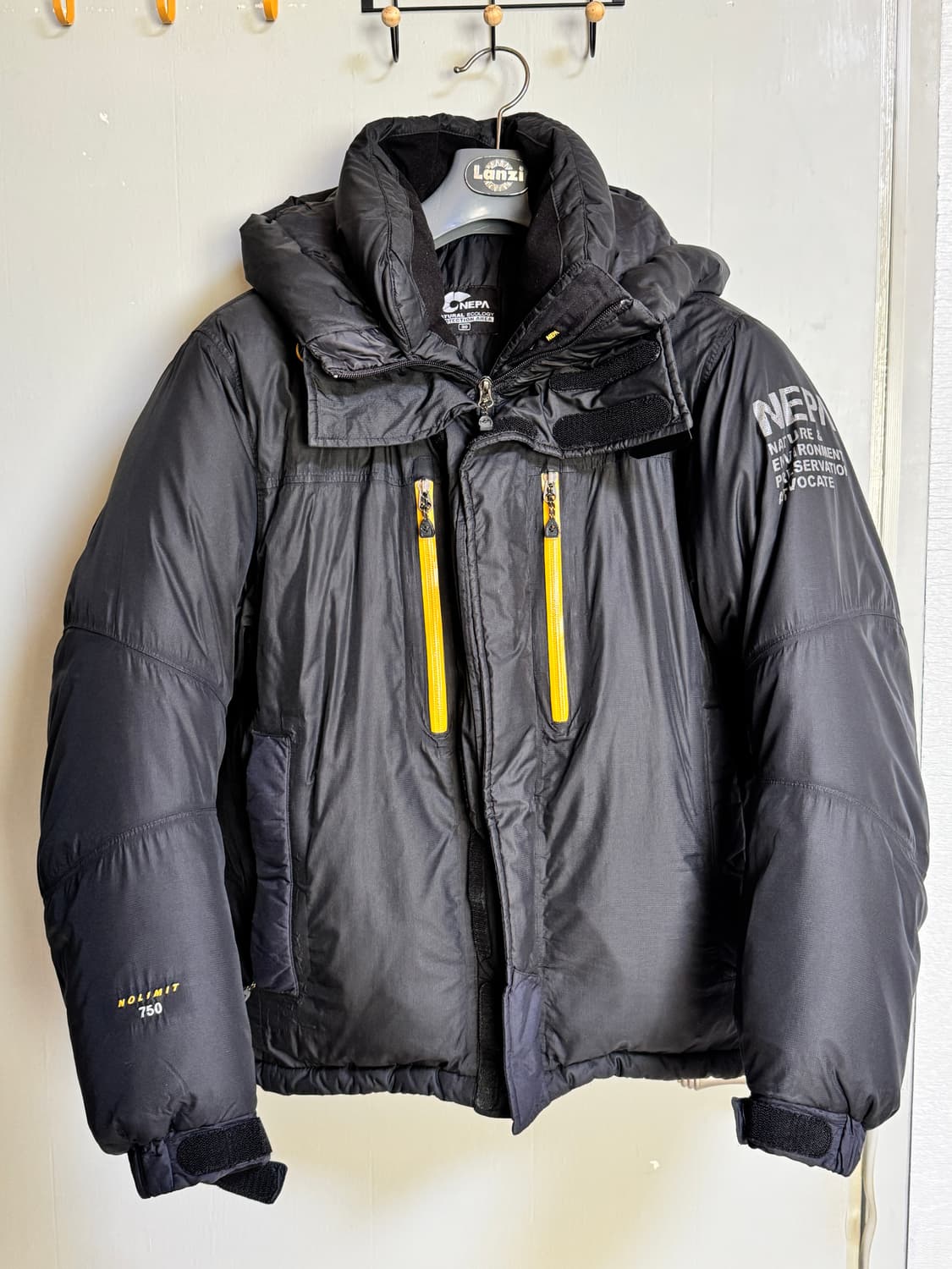 네파 남성 패딩 90(S) 검정색 상품이미지1