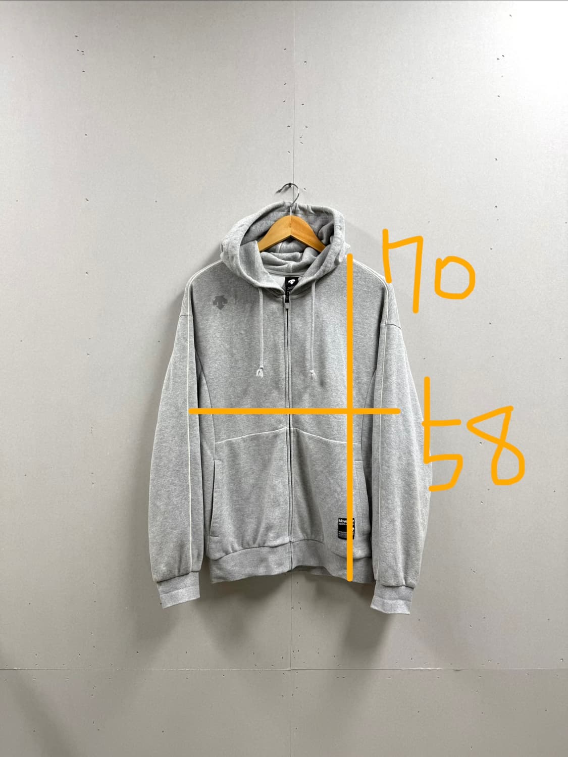 남성 100 / 데상트 후드집업 그레이 상품이미지2