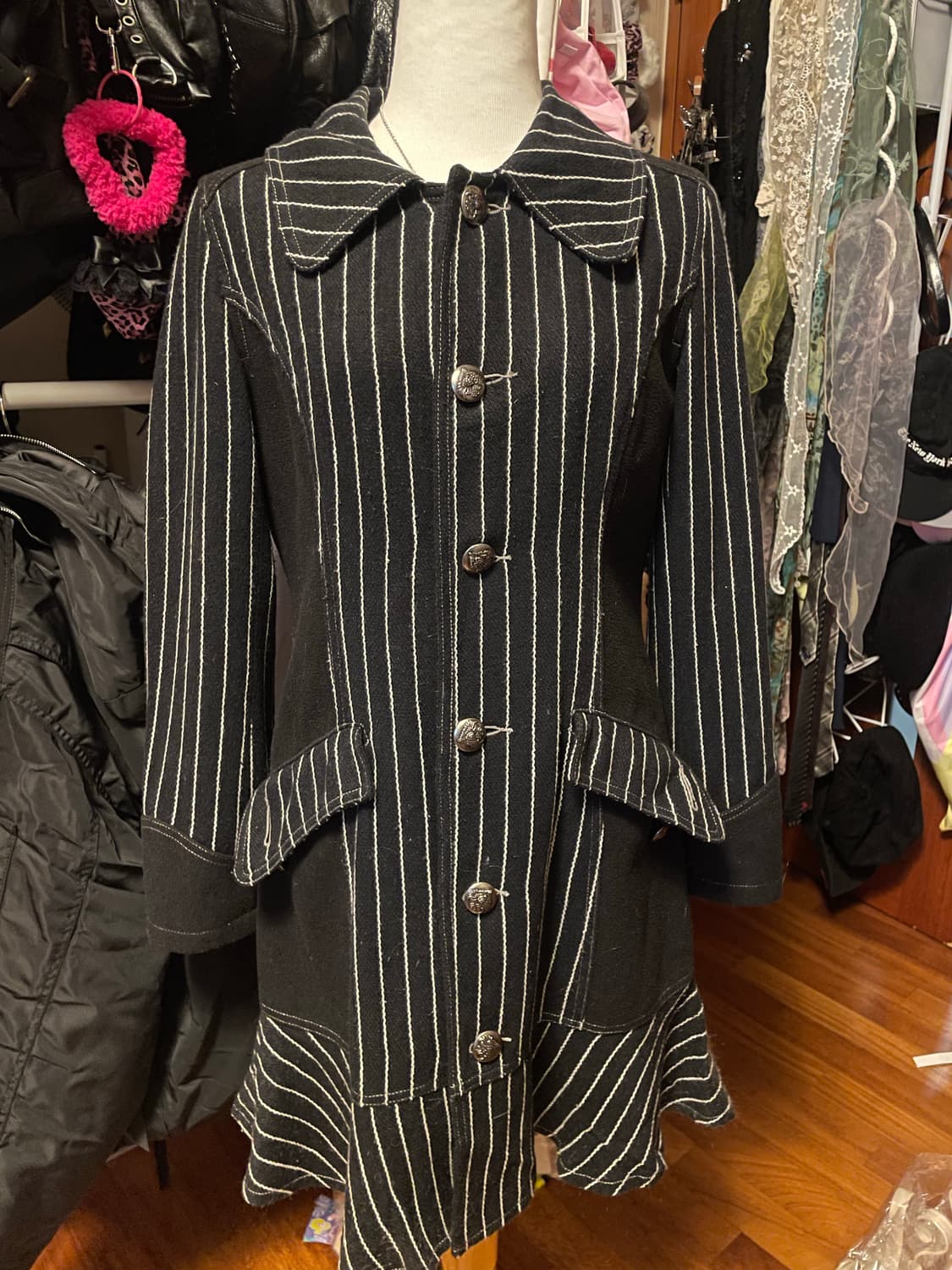 알곤퀸즈 스트라이프 코트 상품이미지1