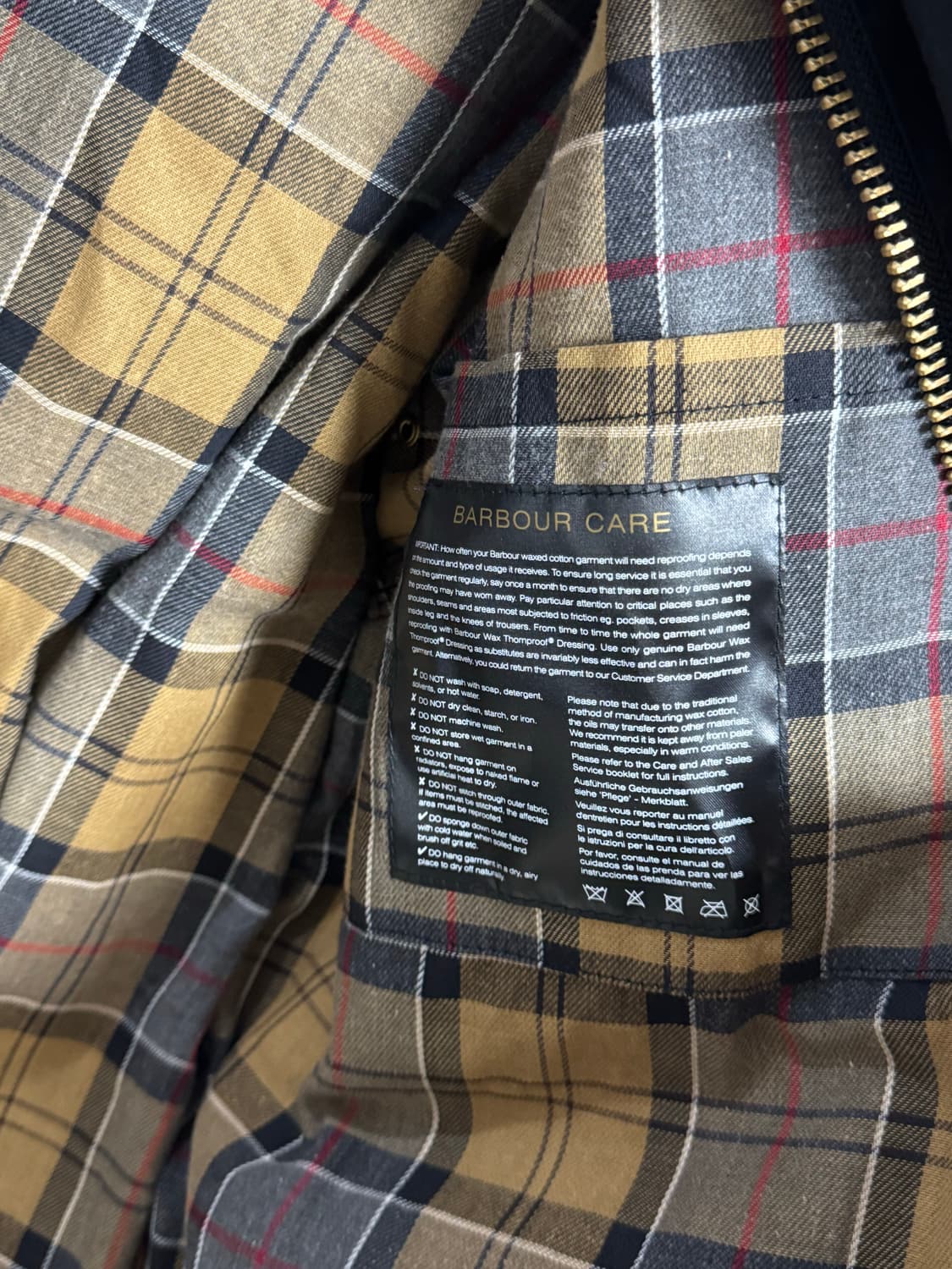 바버 인터내서널 a7 오리지널 왁스 자켓 블랙 40 새상품 판매합니다 상품이미지5