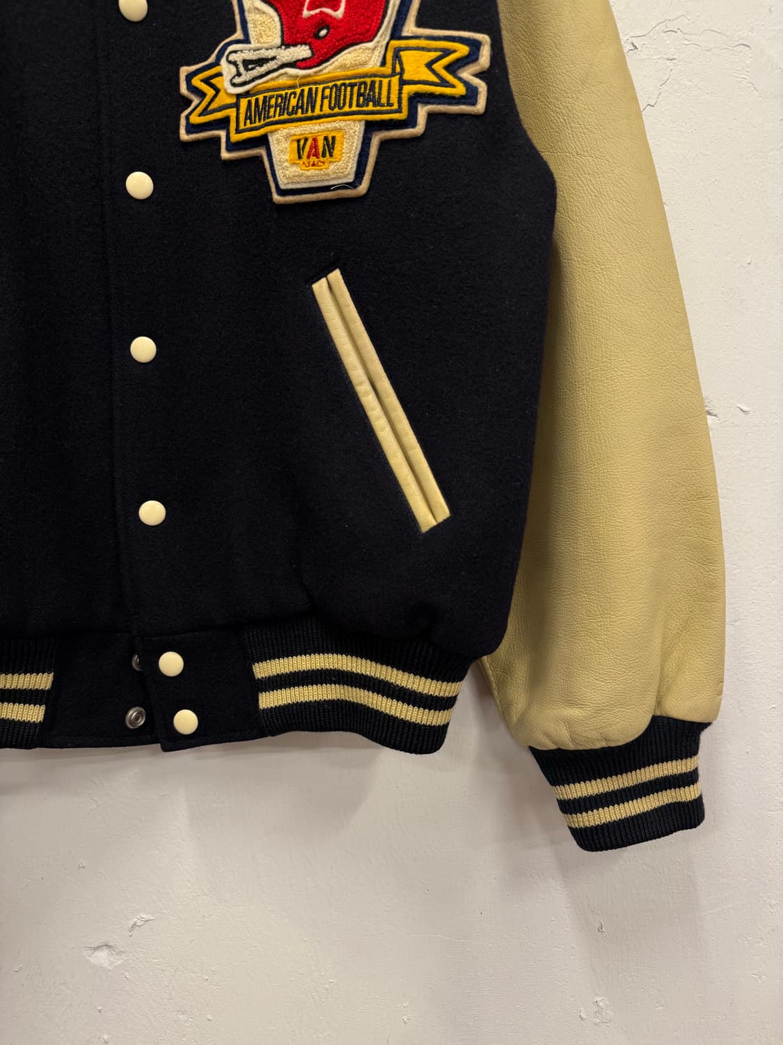 (L) VAN JAC Leather Arm Varsity Jacket 상품이미지4