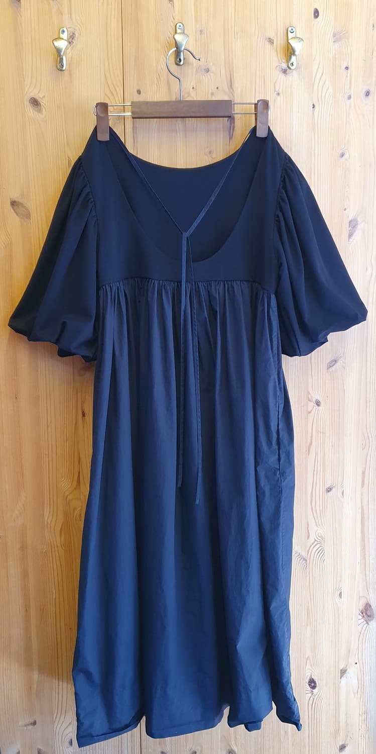 55.COS 벌룬 back open 원피스 상품이미지7