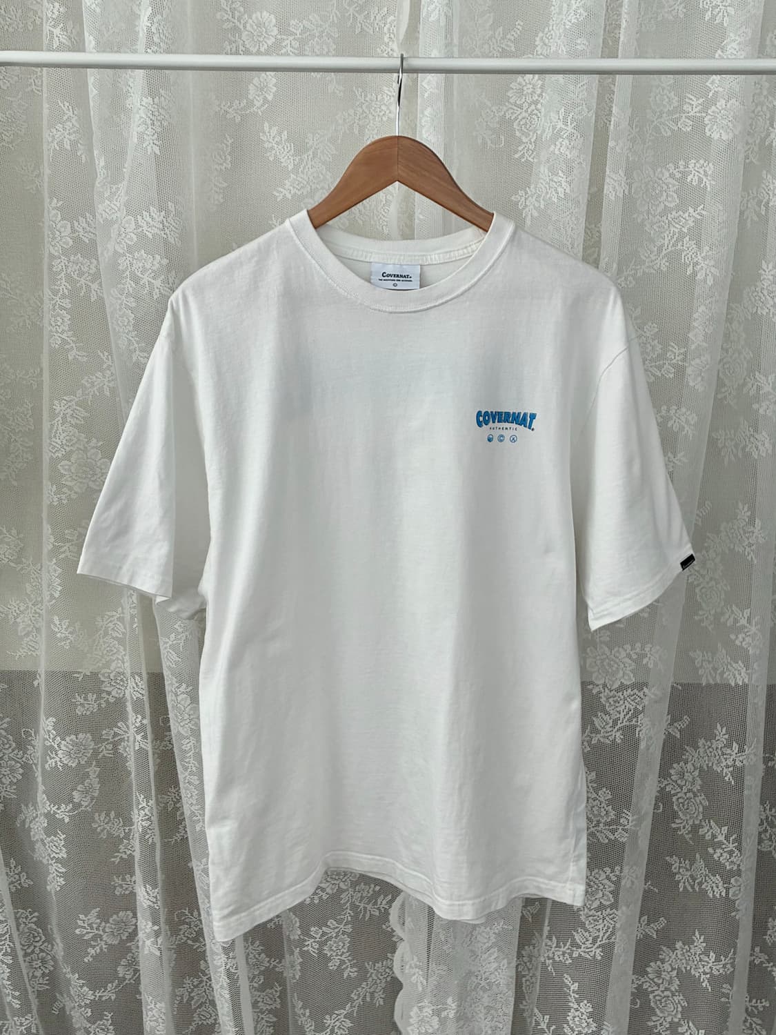 L) 커버낫 그래픽 반팔 티셔츠 화이트 상품이미지1