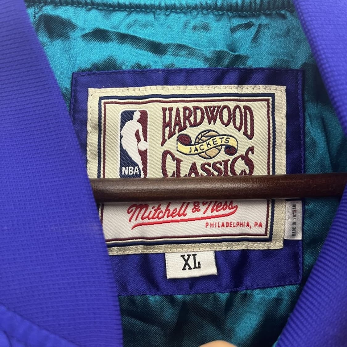 미첼앤네스 올드스쿨 레트로 키치 샬럿호네츠 바시티 자켓 XL C09969 상품이미지5