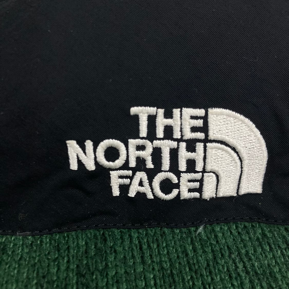 노스페이스 그린 컬러 700 눕시 덕다운 패딩 베스트 상품이미지2