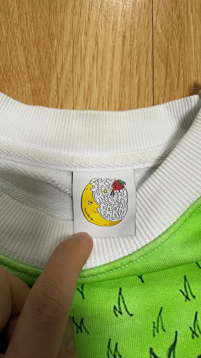 스카이하이팜 sky high farm 맨투맨 라지사이즈 상품이미지4