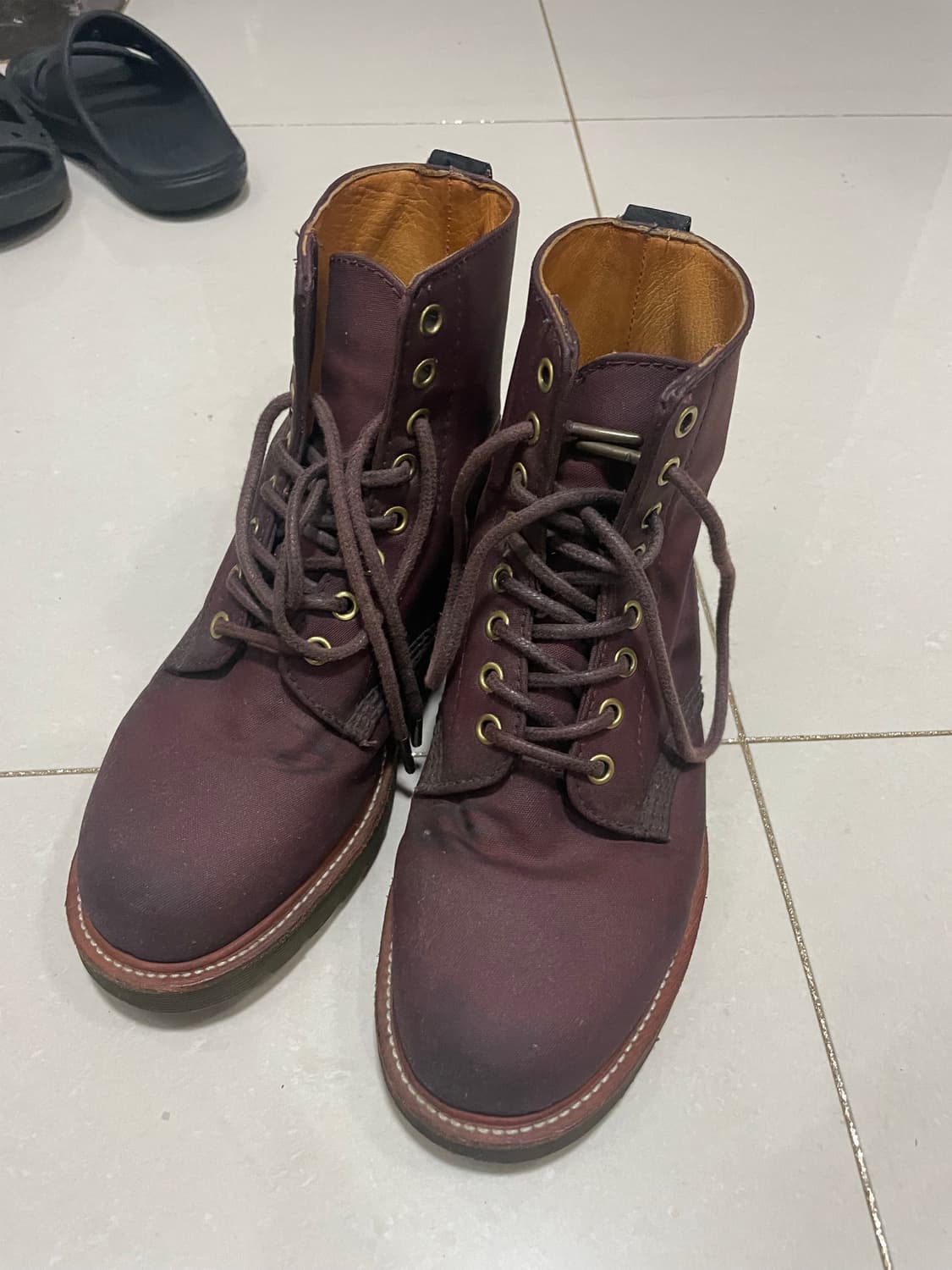 닥터마틴 부츠 버건디색상 UK 7 상품이미지1