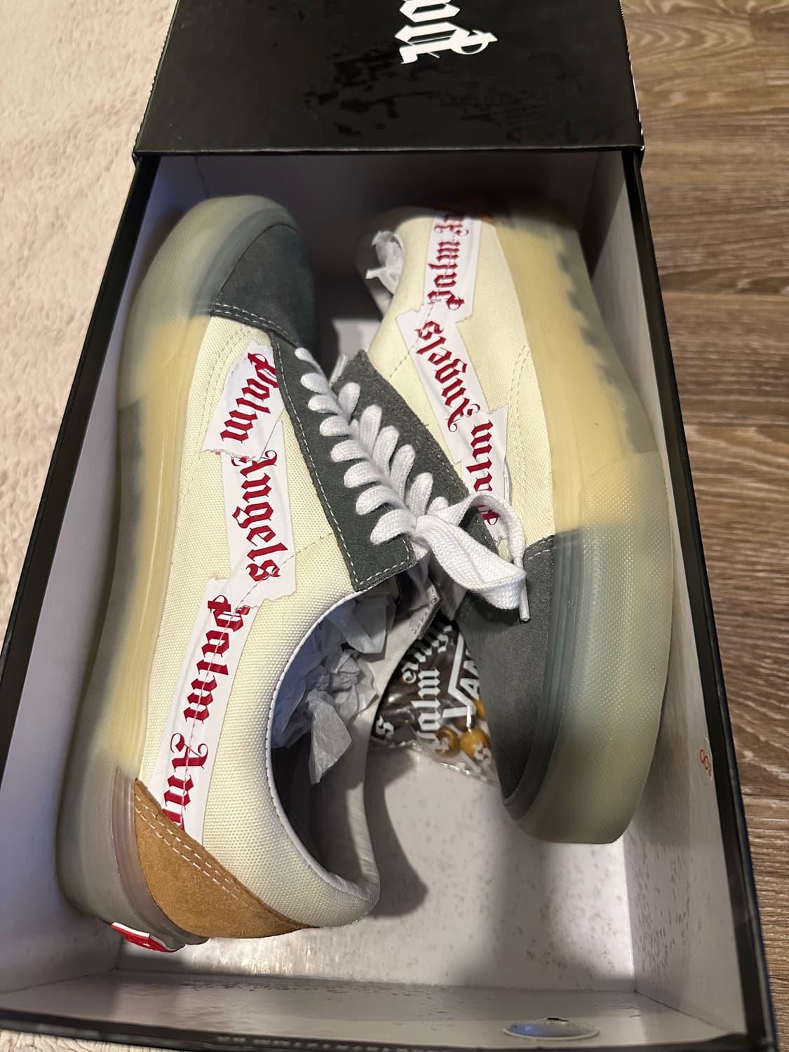 반스 x 팜엔젤스 270 상품이미지1