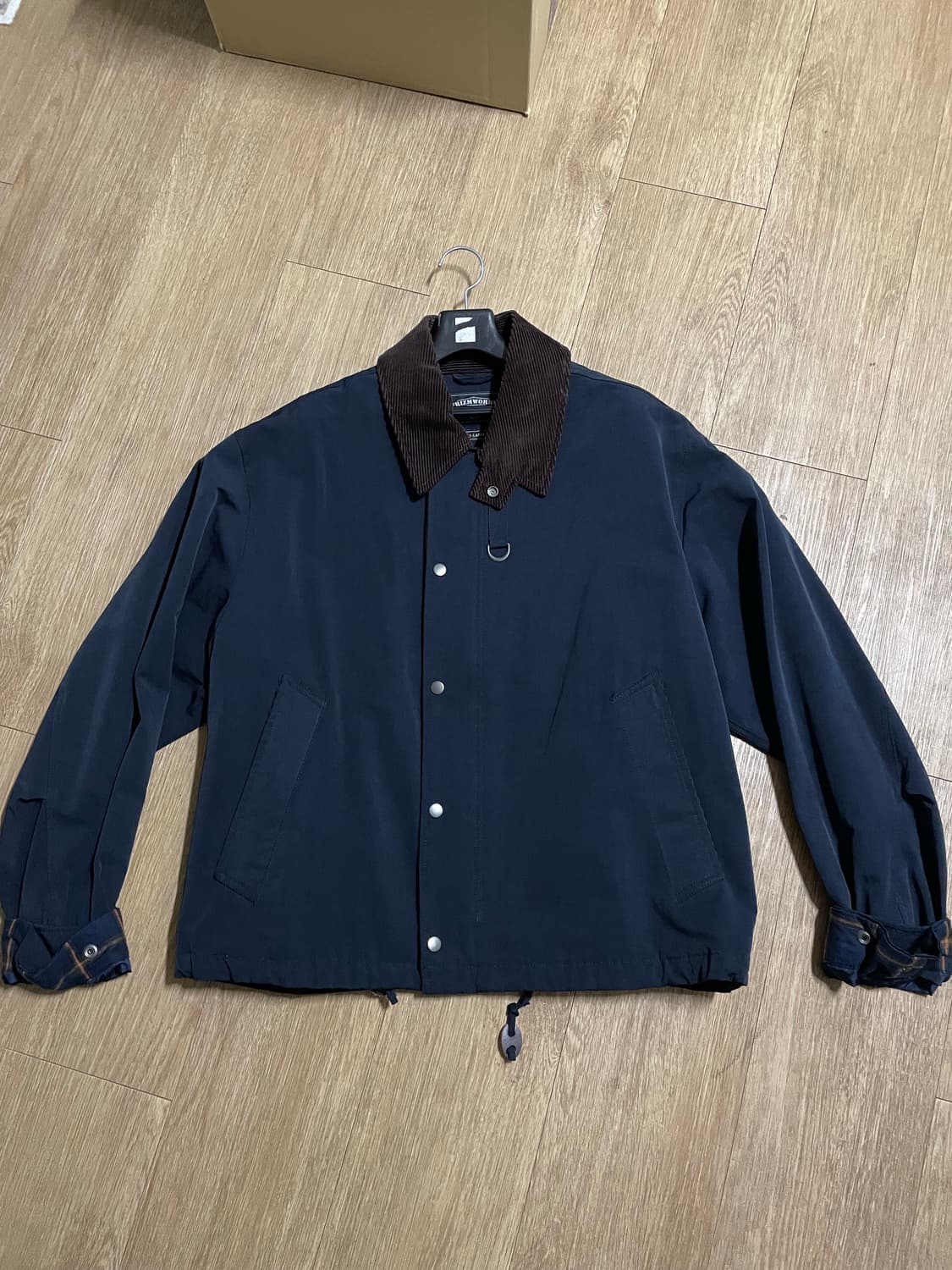 프리즘웍스 헤리티지 헌팅 자켓 네이비 상품이미지3