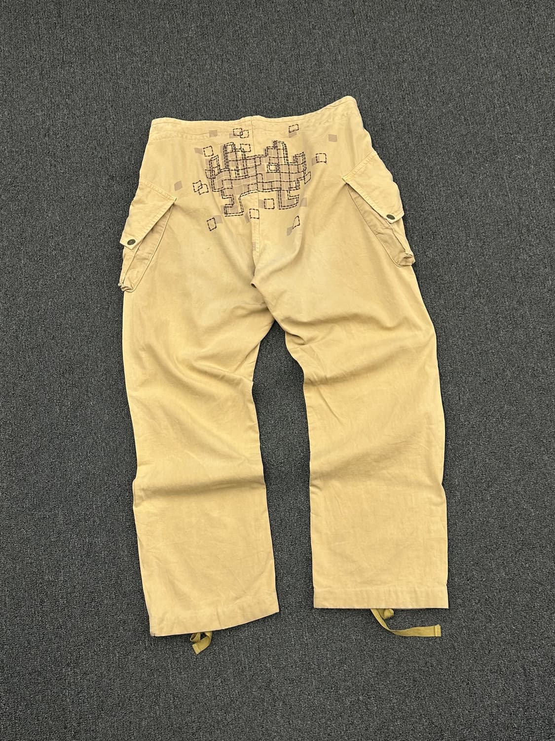 L)Westborne vintage 자수 디테일 베이지 카고팬츠 상품이미지1