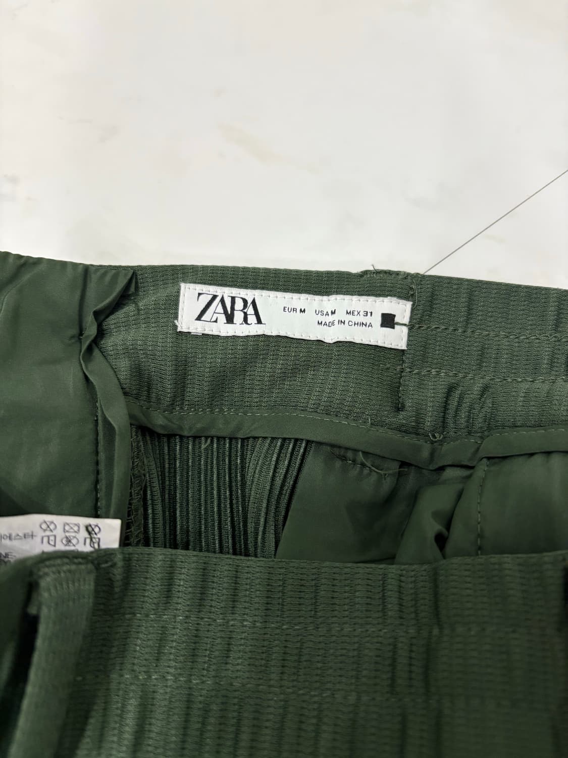 zara pleated pants 상품이미지5