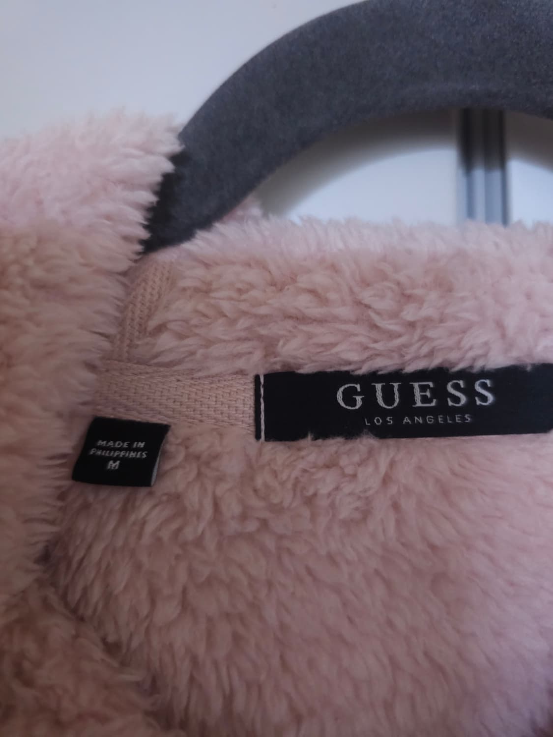 게스 핑크 뽀글이 후드집업 상품이미지4