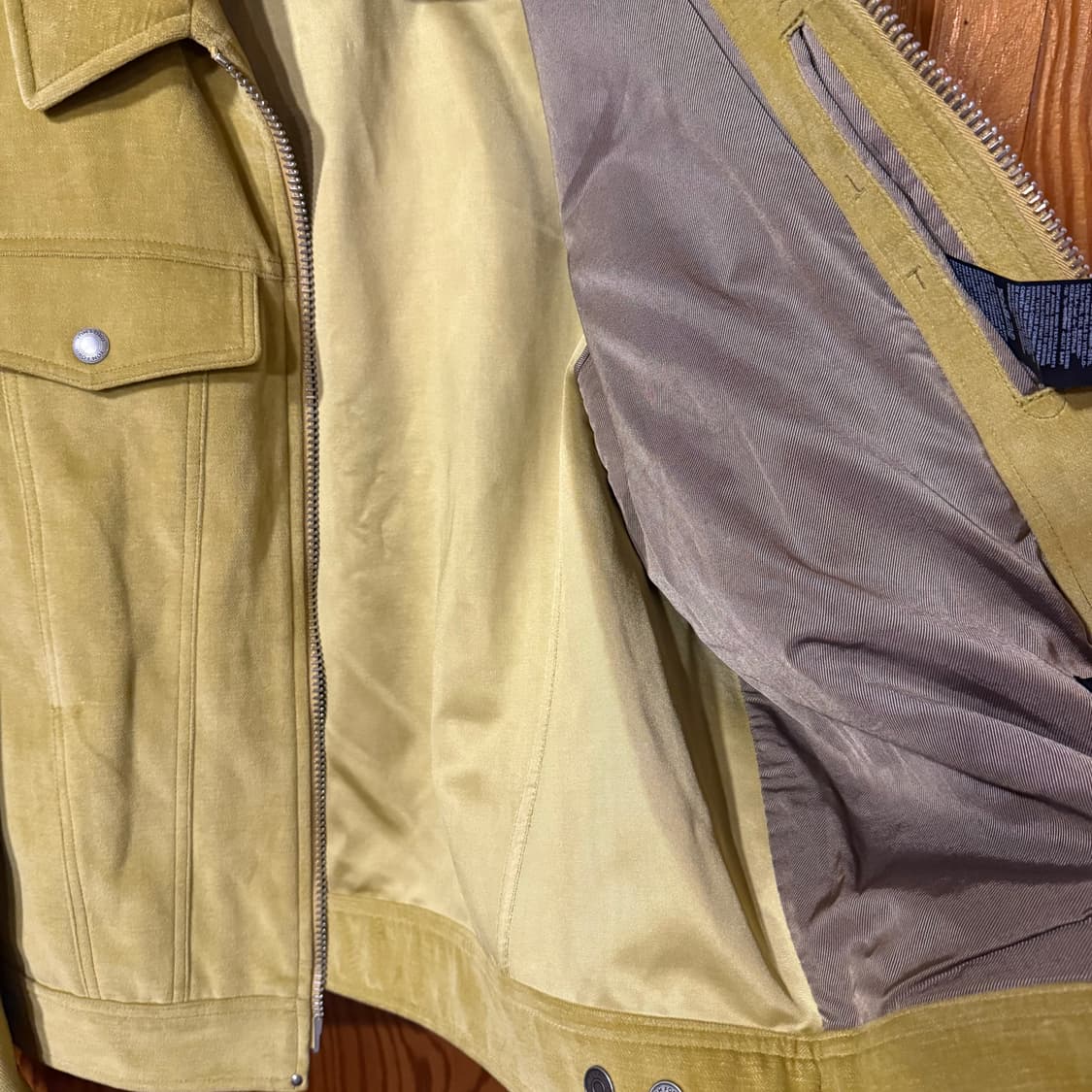 톰포드 올리브 벨벳 레더 트러커 자켓  상품이미지5