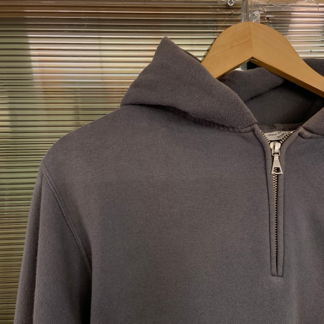 어반리서치 페이디드 후드아노락 상품이미지2