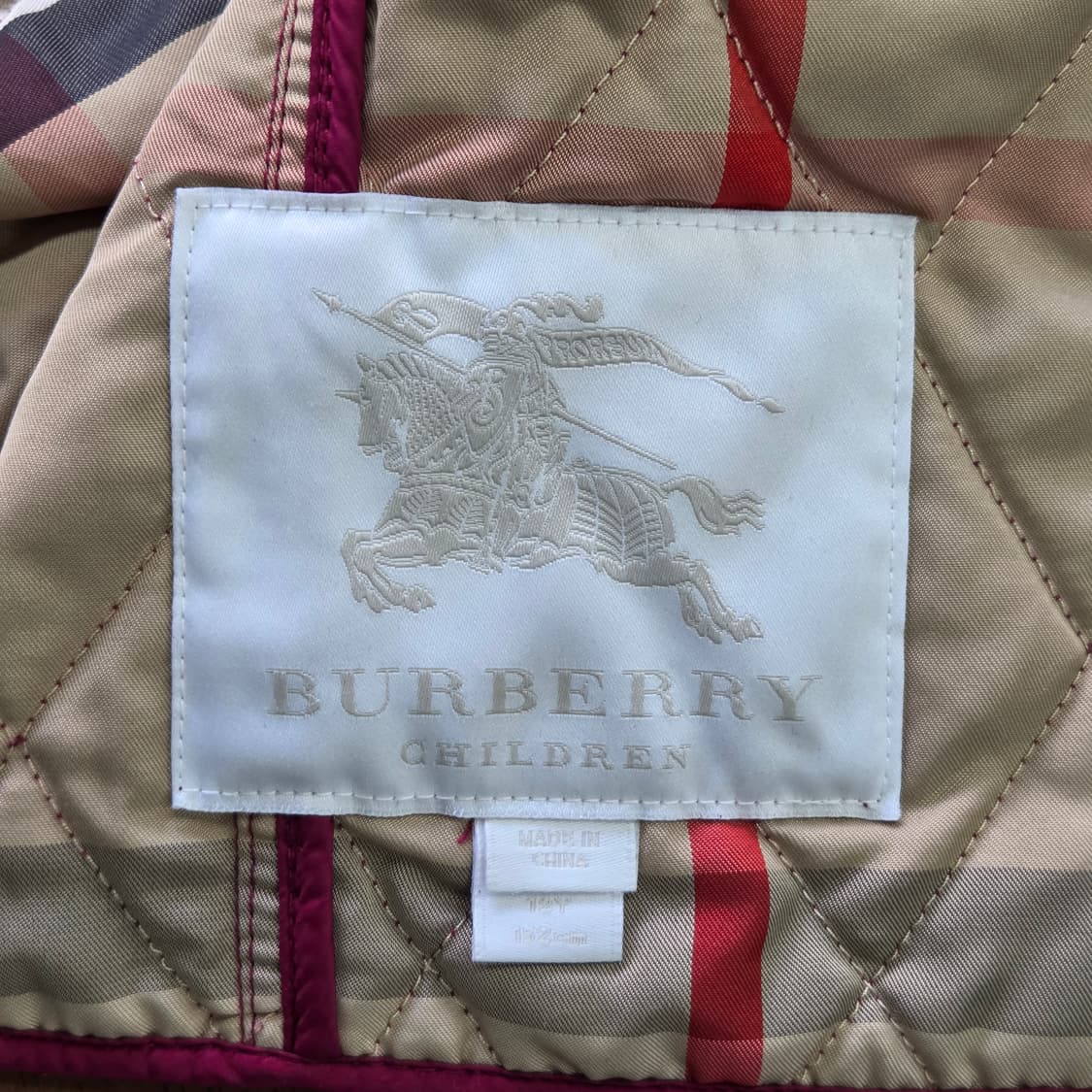 버버리 키즈 퀼팅자켓 12Y 상품이미지3