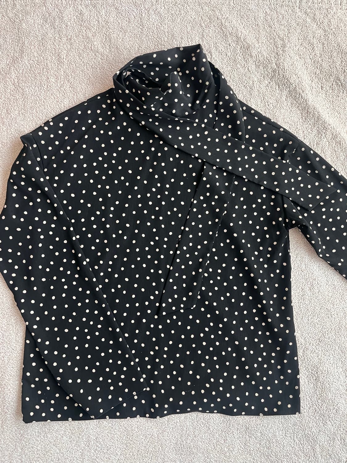 하이넥 도트블라우스 상품이미지1