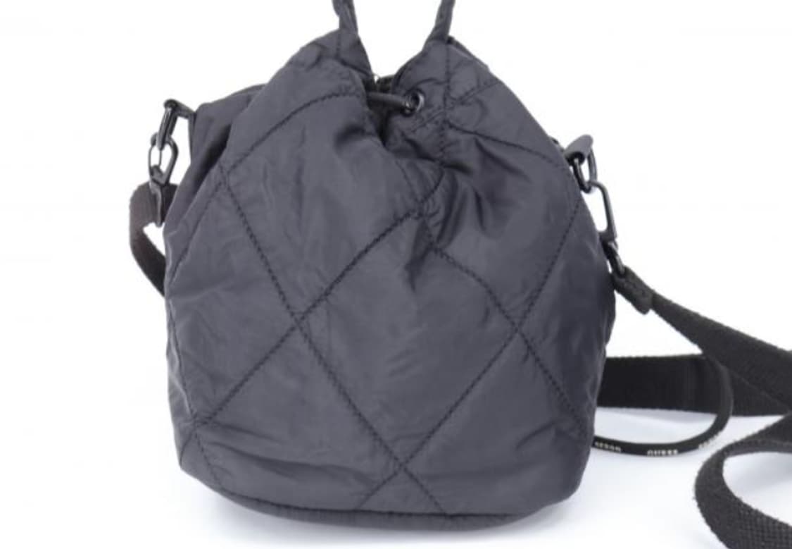 게스 버킷백 상품이미지3