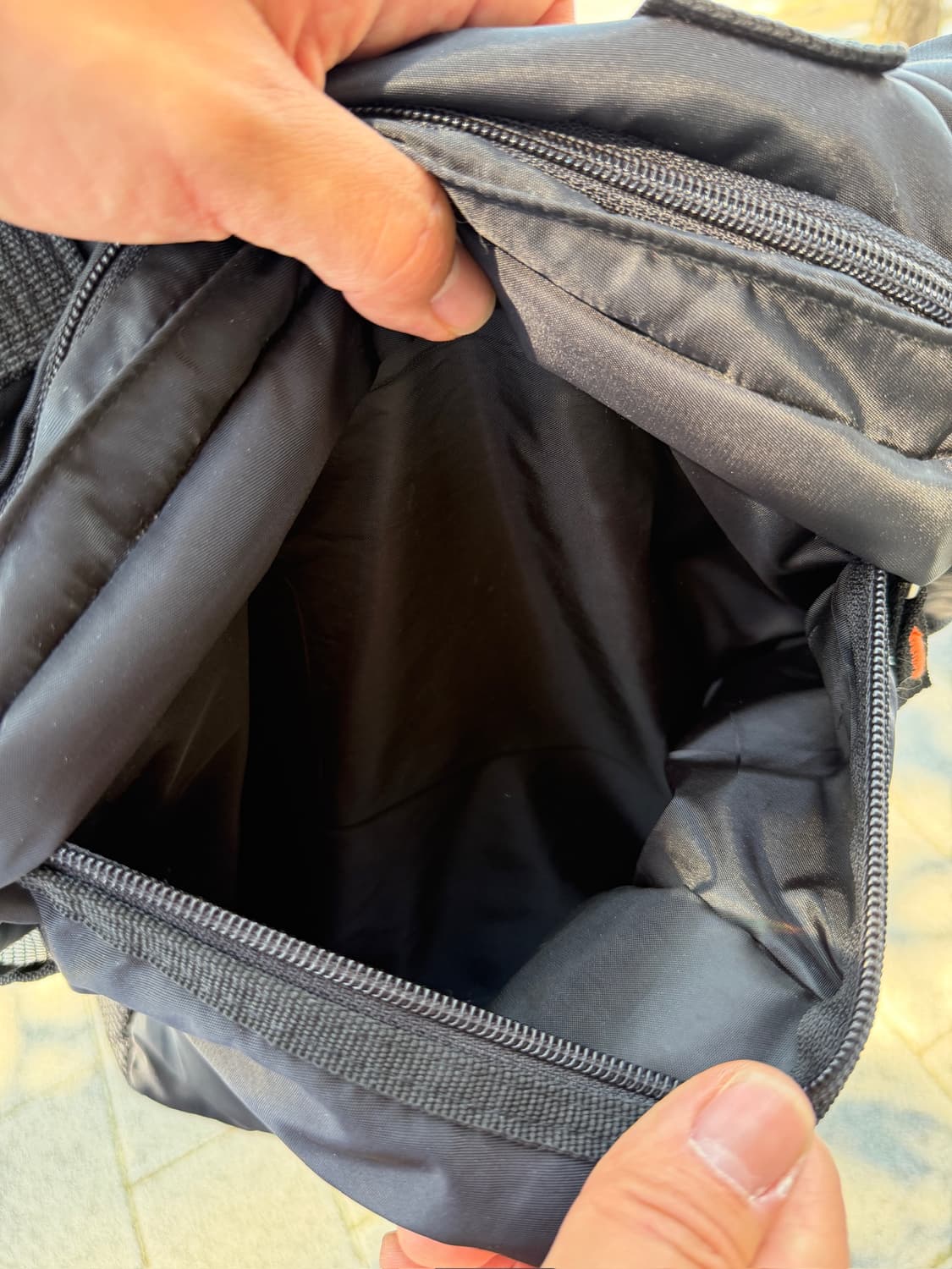 A.O.T. Lightweight Nylon Utility Tote 상품이미지8