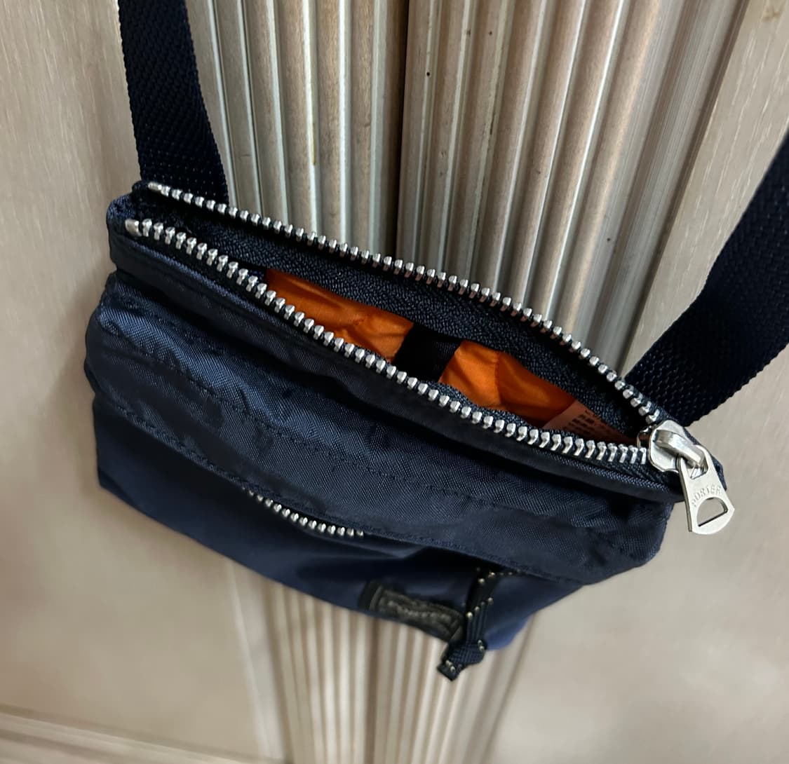 포터 숄더 파우치 크로스백 네이비 상품이미지4