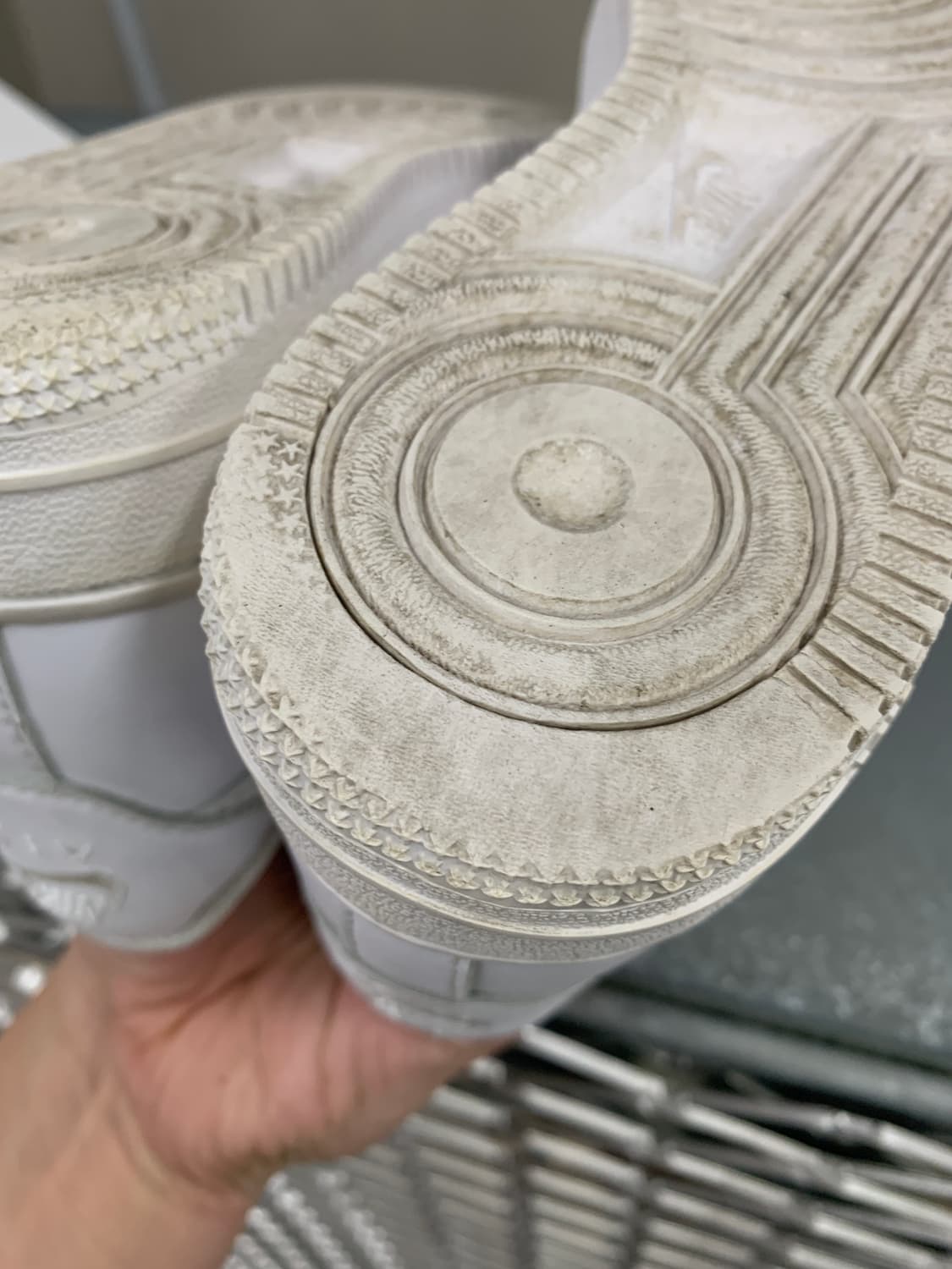 나이키 에어포스 1 로우 화이트 230 상품이미지5