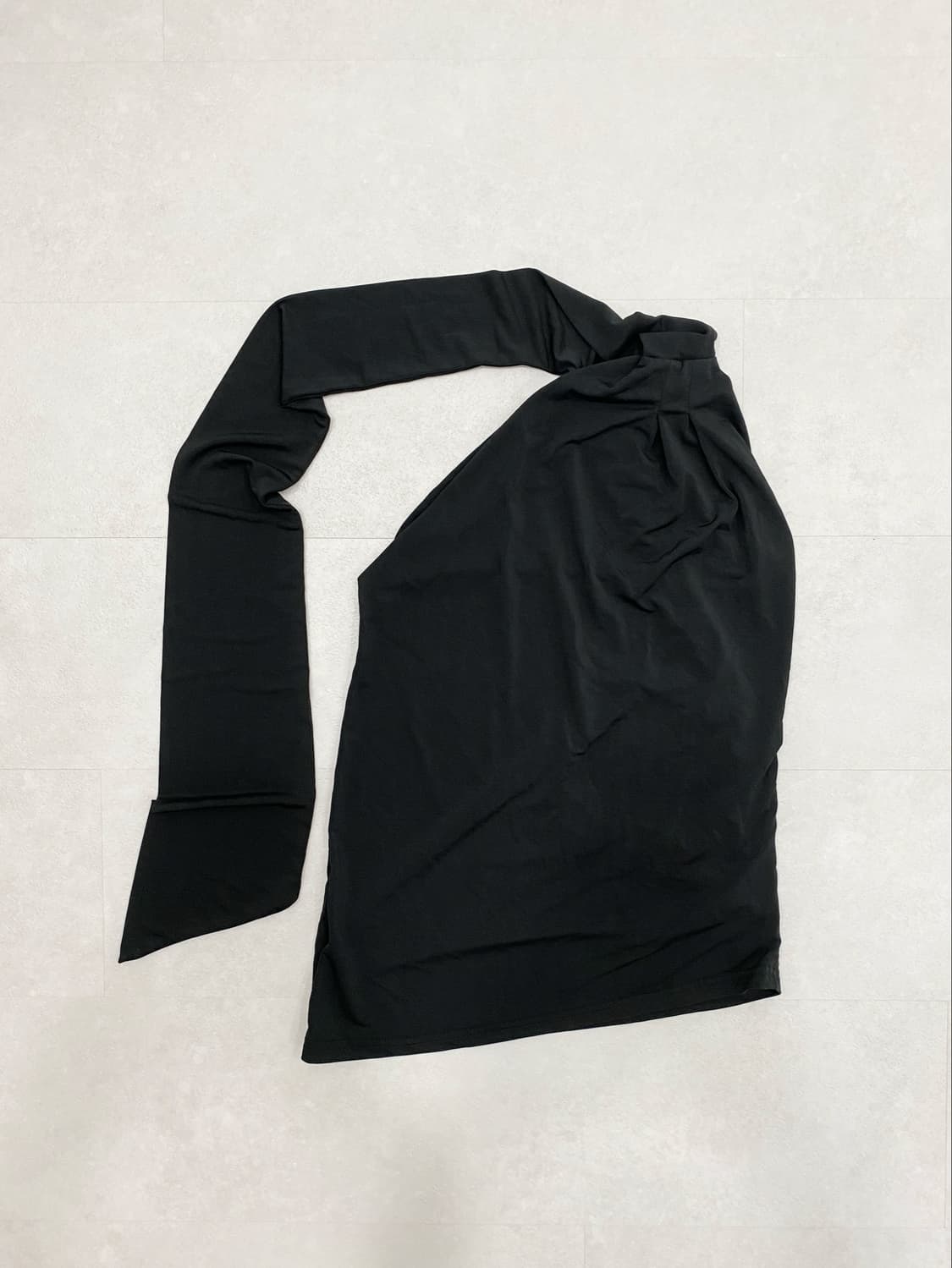 Asymmetric One-Shoulder Drape Scarf Top 상품이미지4