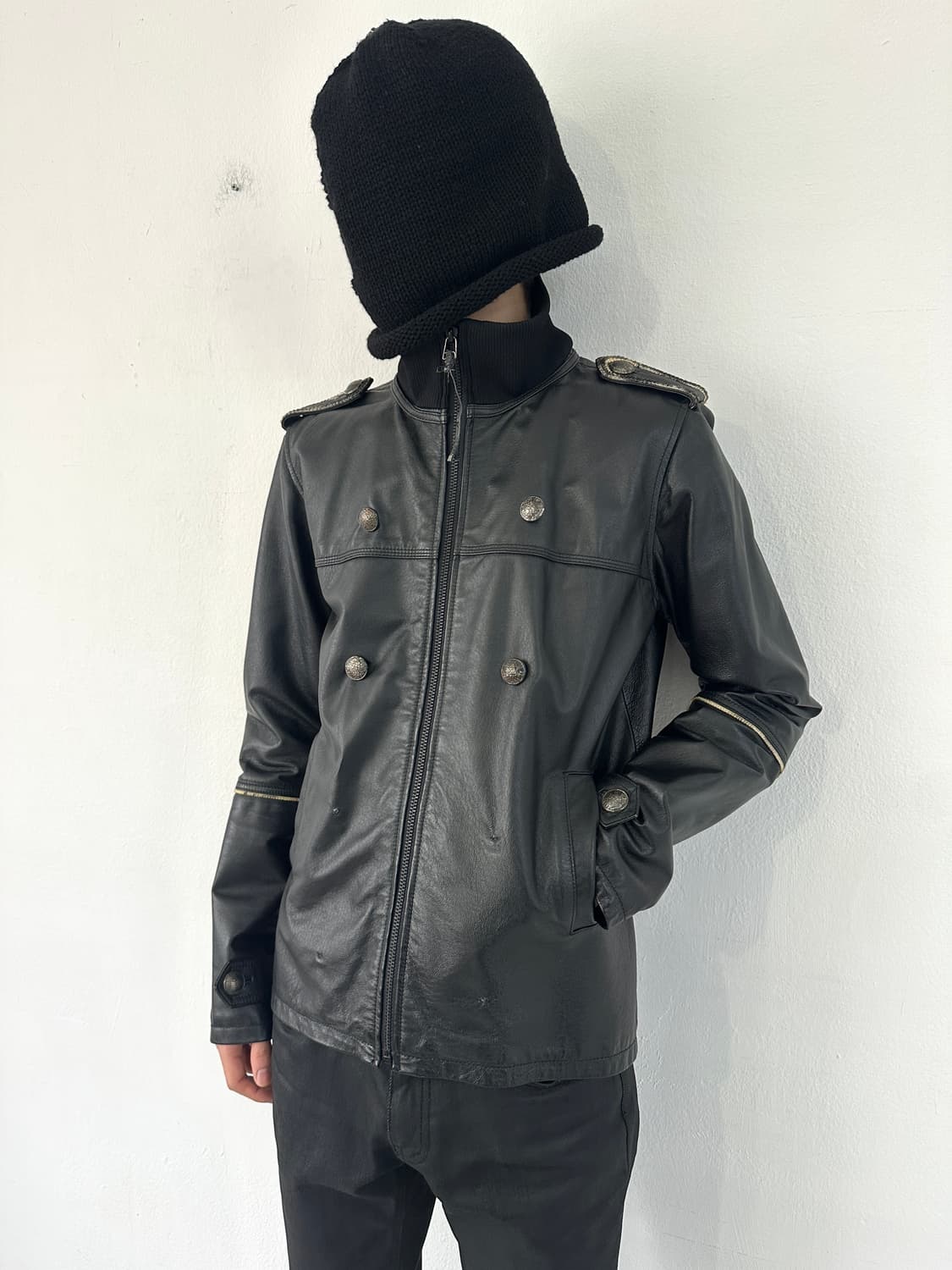 VTG 나폴레옹 하이넥 견장 블랙 레더 자켓 상품이미지3